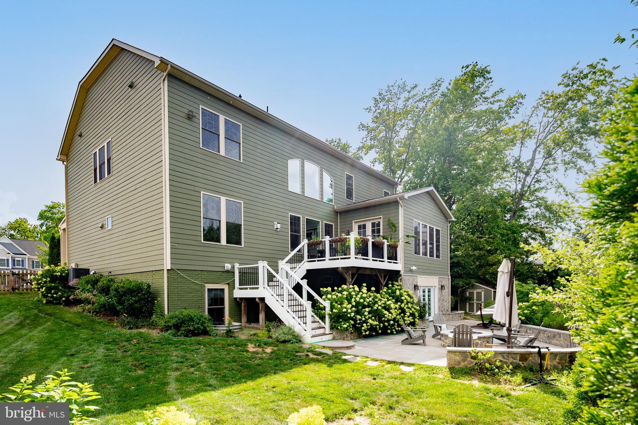 BISHOP'S CREST - Residential