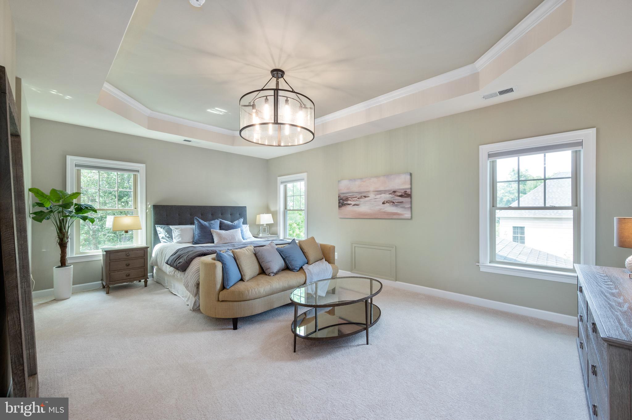 BISHOP'S CREST - Residential