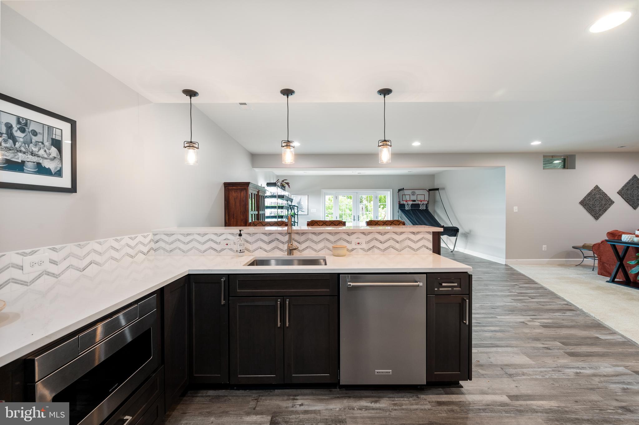 BISHOP'S CREST - Residential