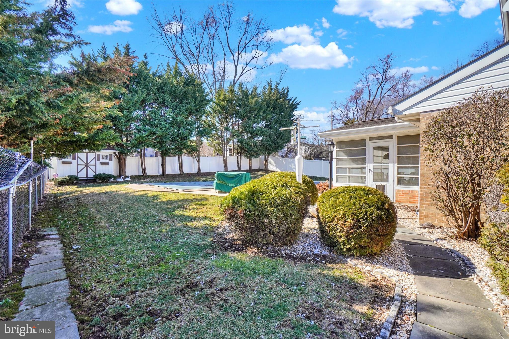 SUNRISE GARDENS - Residential