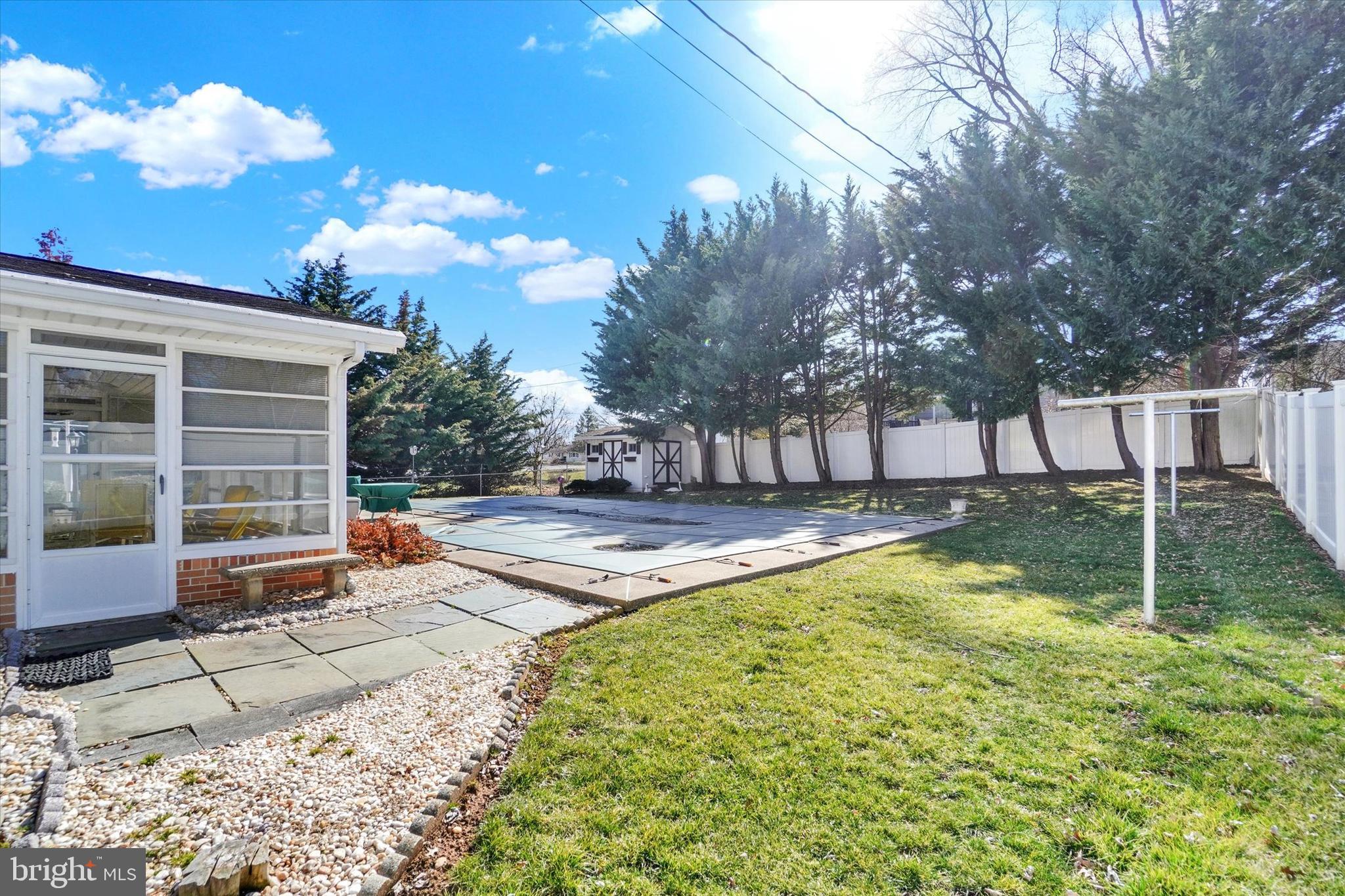 SUNRISE GARDENS - Residential