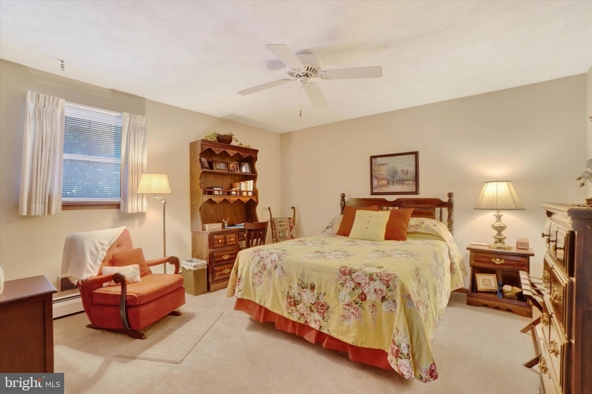 SUNRISE GARDENS - Residential