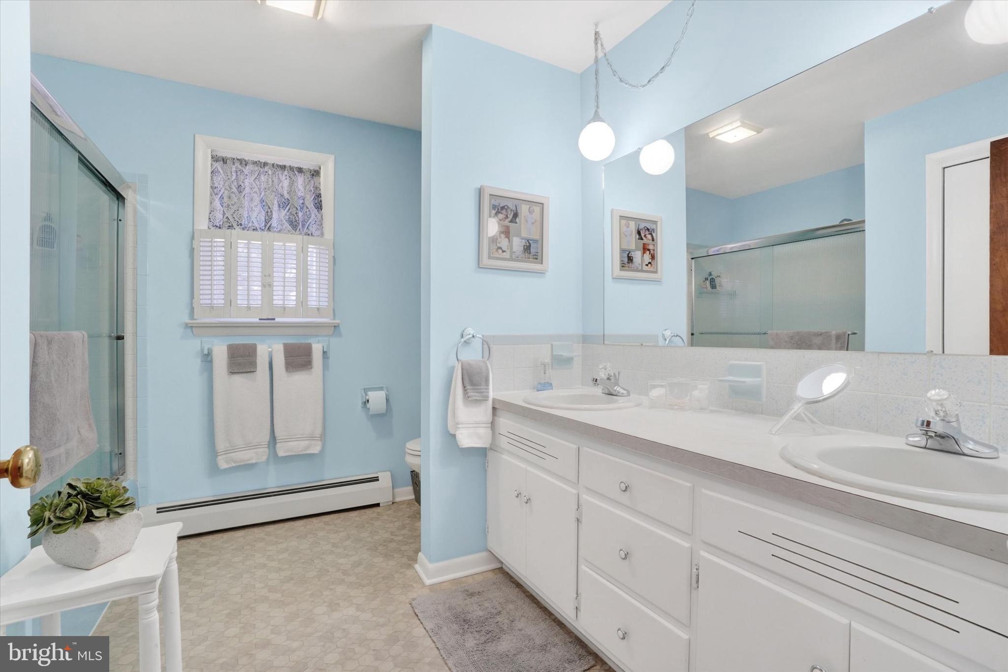 SUNRISE GARDENS - Residential