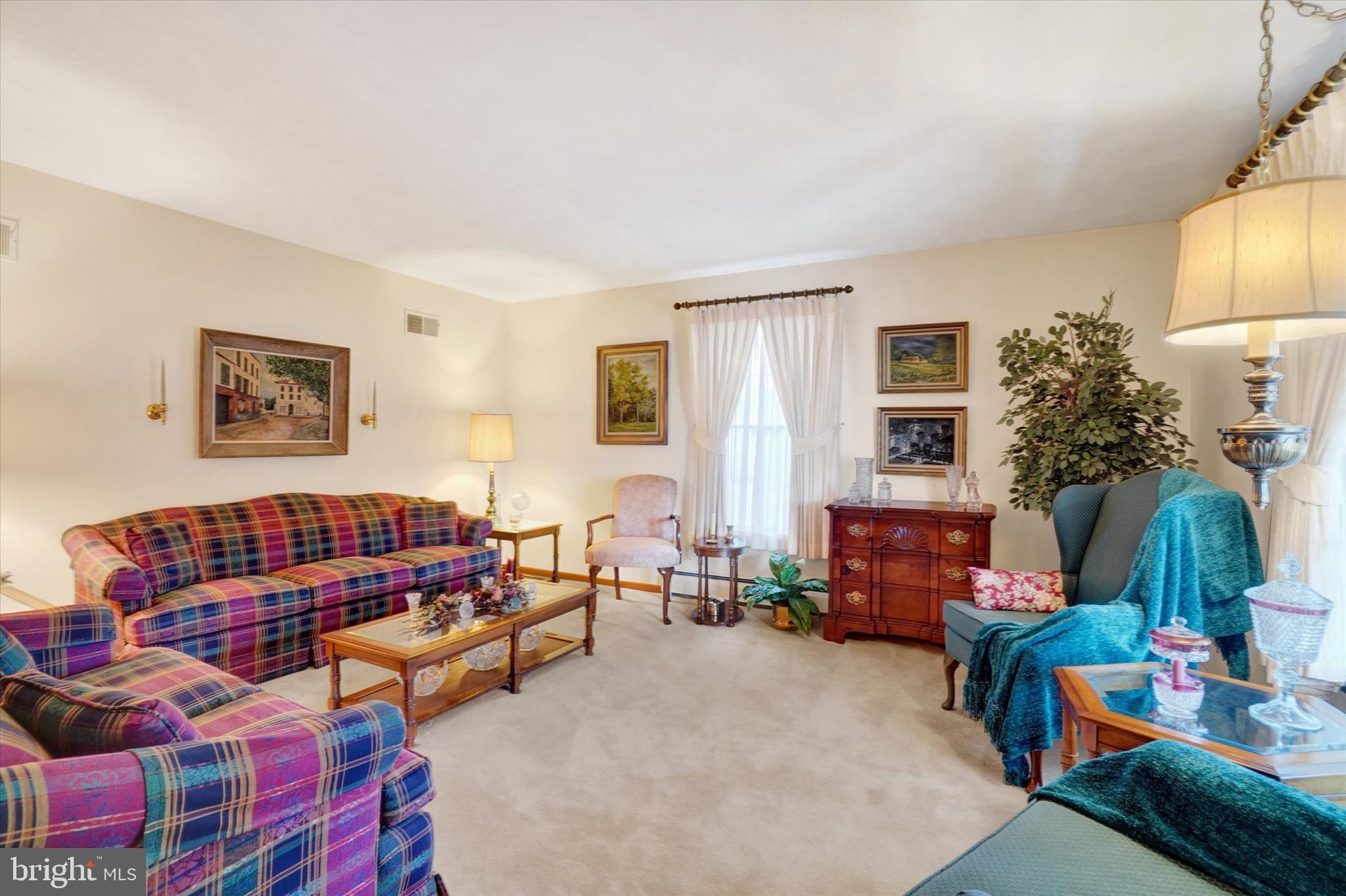 SUNRISE GARDENS - Residential