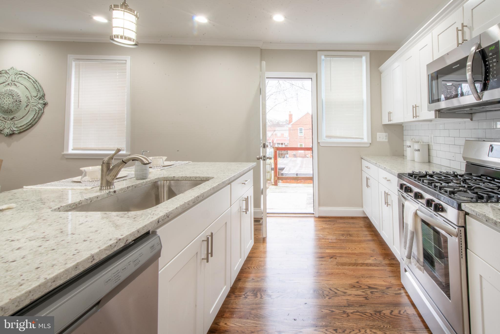 NORTHWOOD - Residential