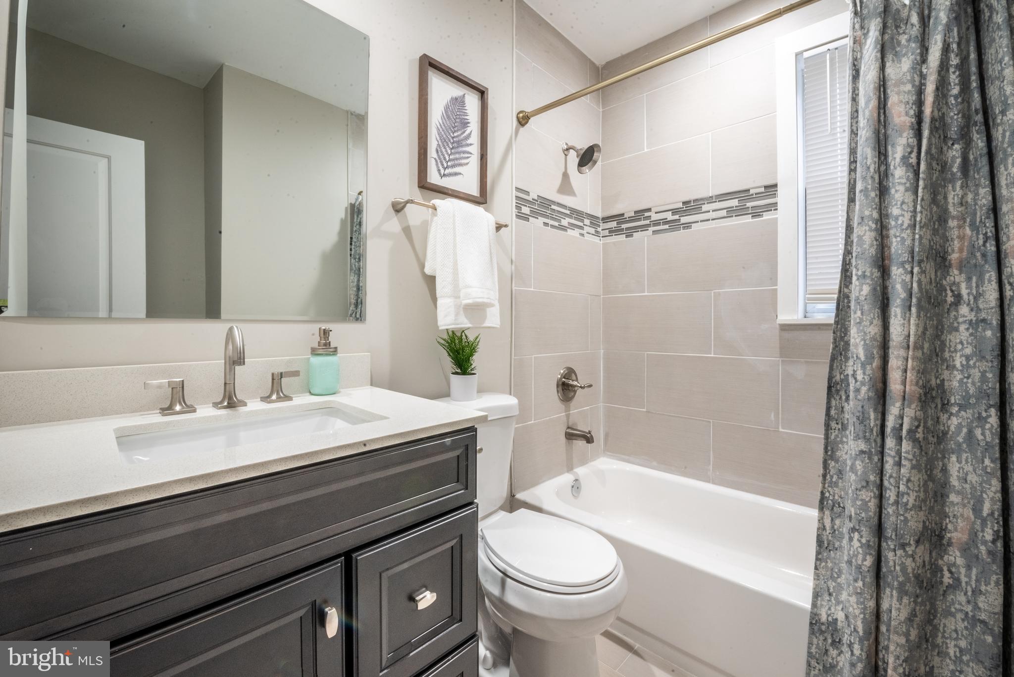 NORTHWOOD - Residential