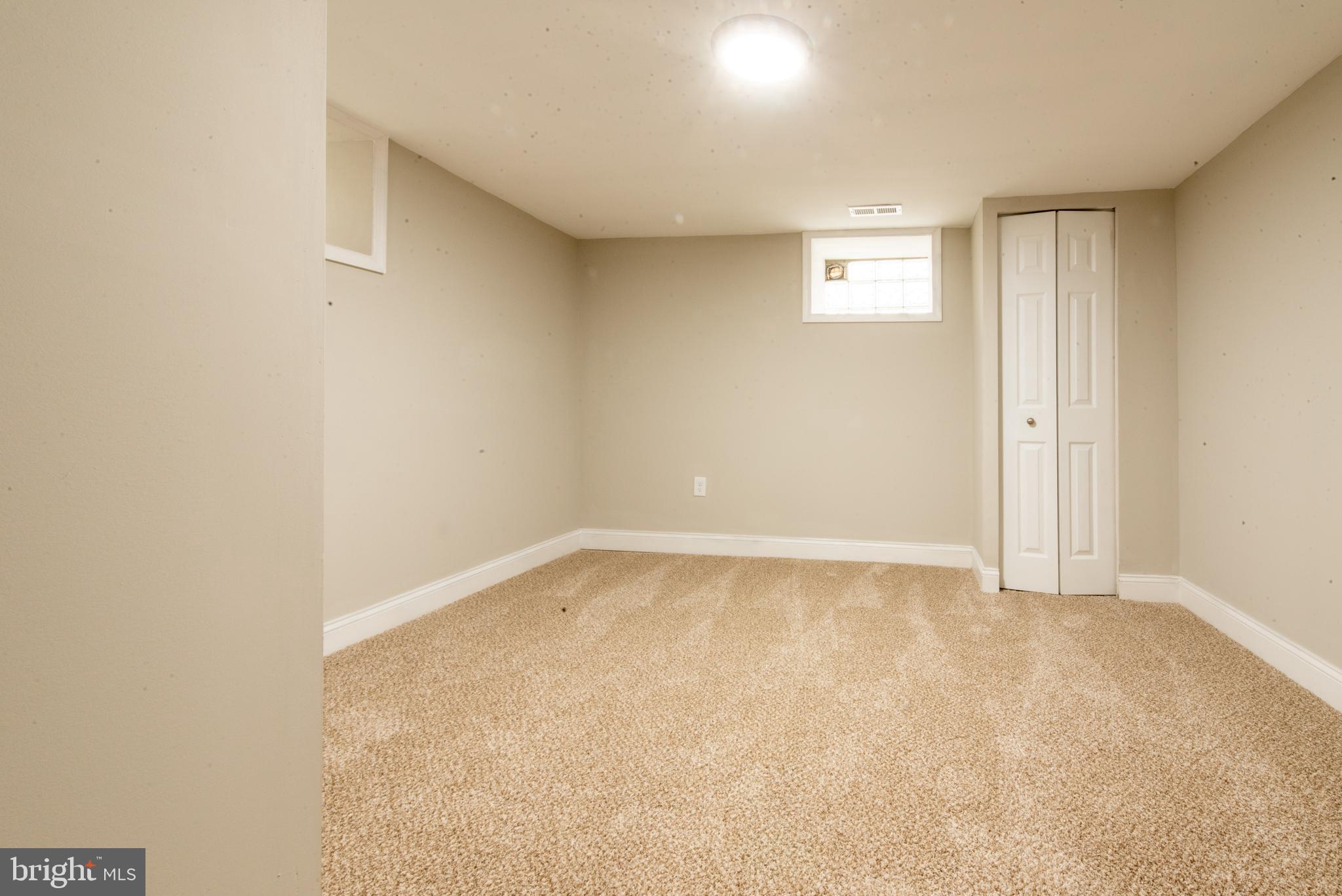 NORTHWOOD - Residential