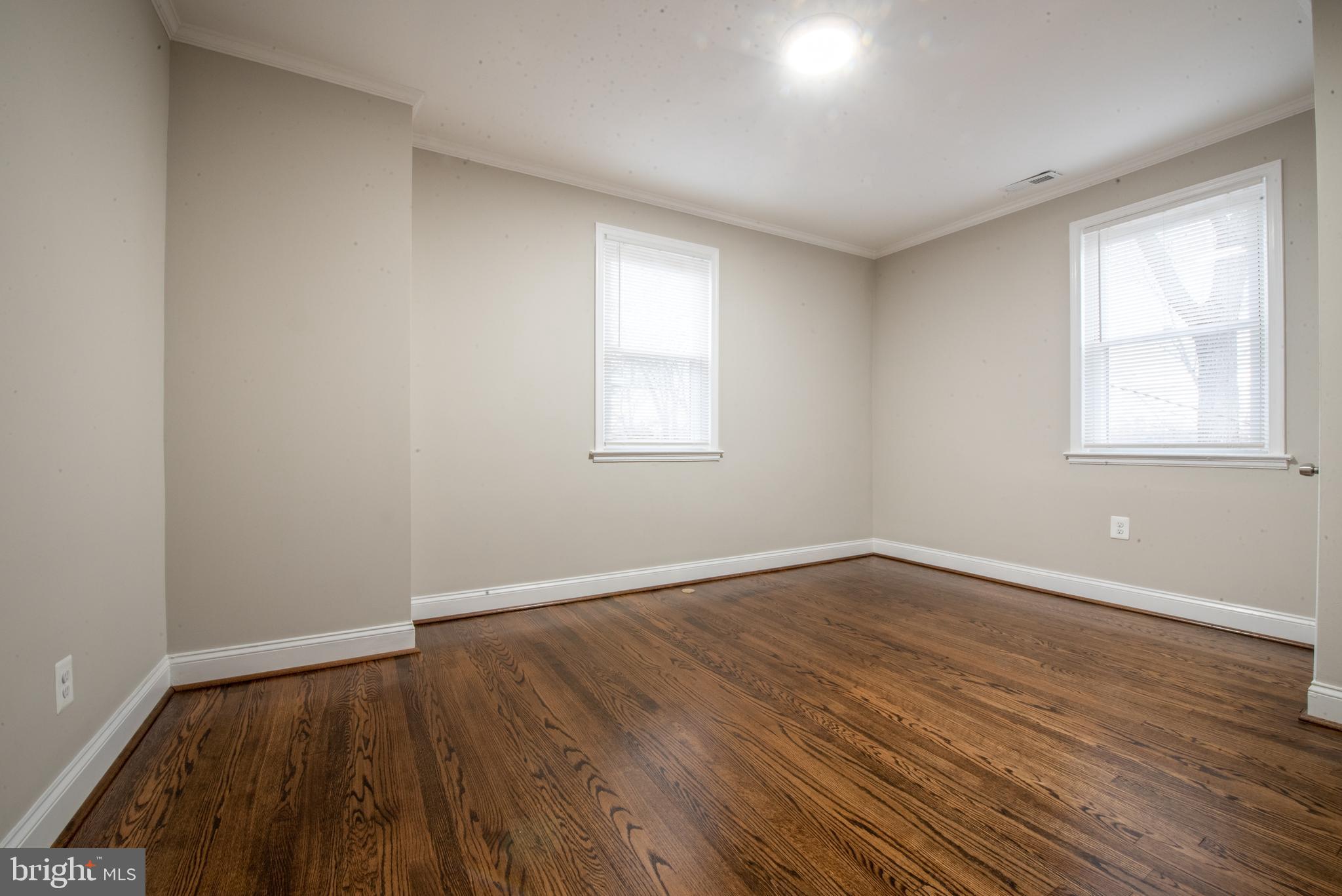 NORTHWOOD - Residential