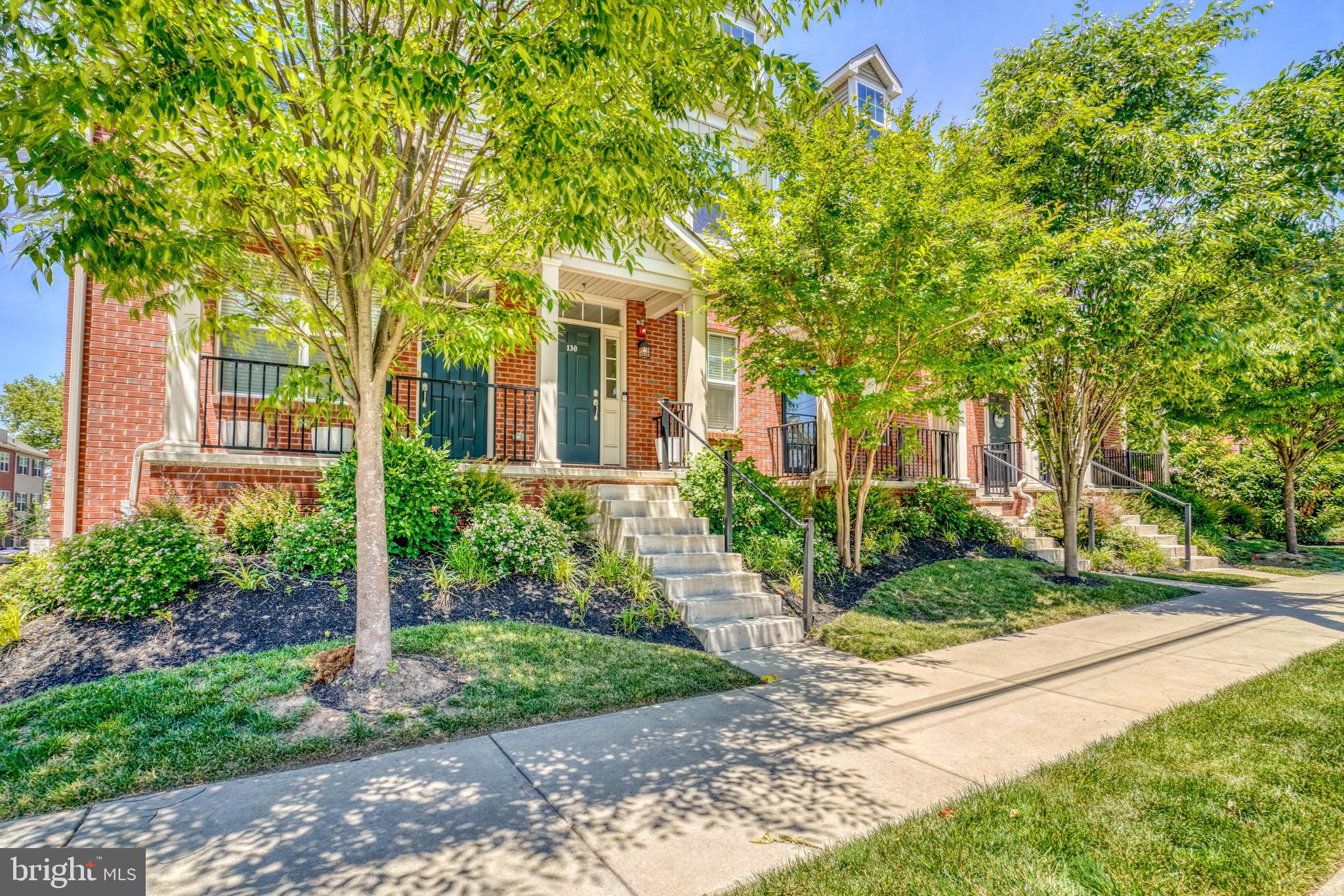 1529 DEKALB STREET 130