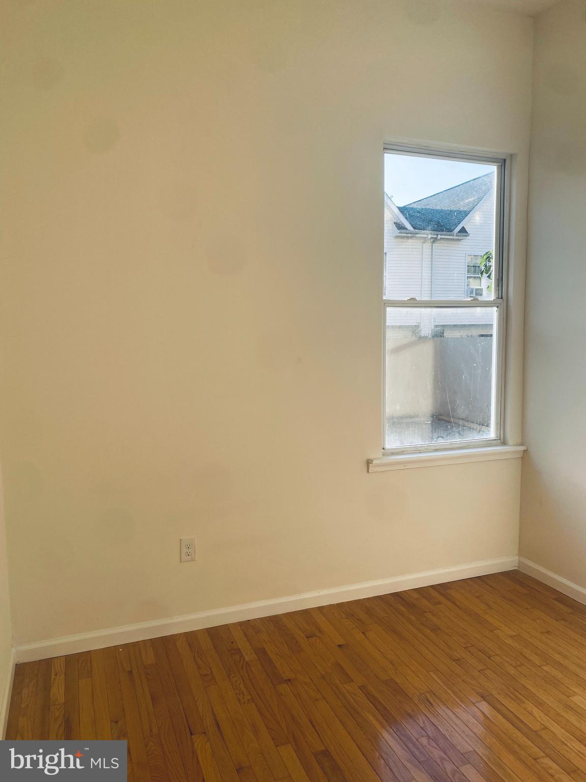 TEMPLE UNIVERSITY - Residential Lease