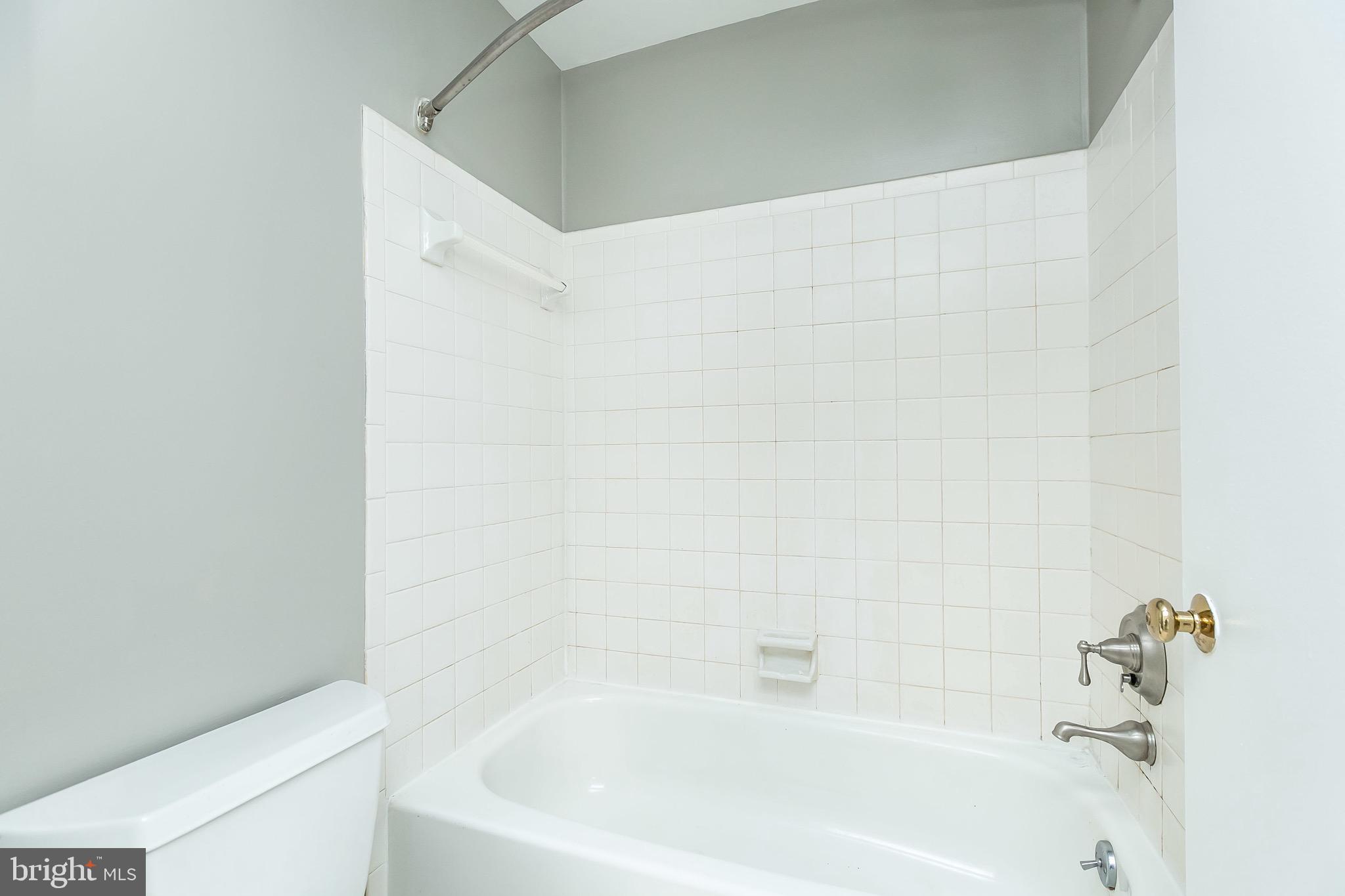 OTTERBEIN - Residential Lease