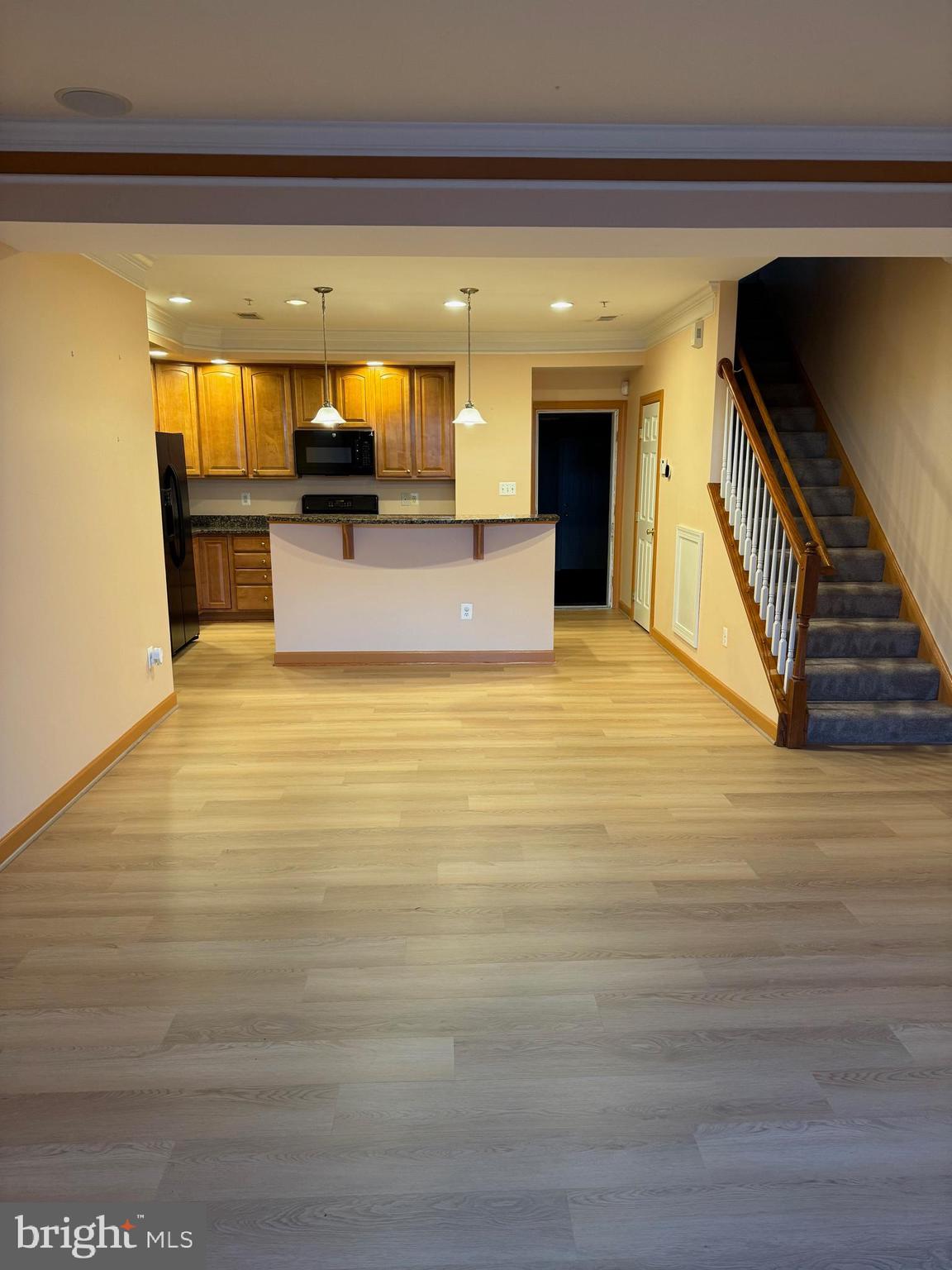 VILLAGES OF URBANA - Residential Lease