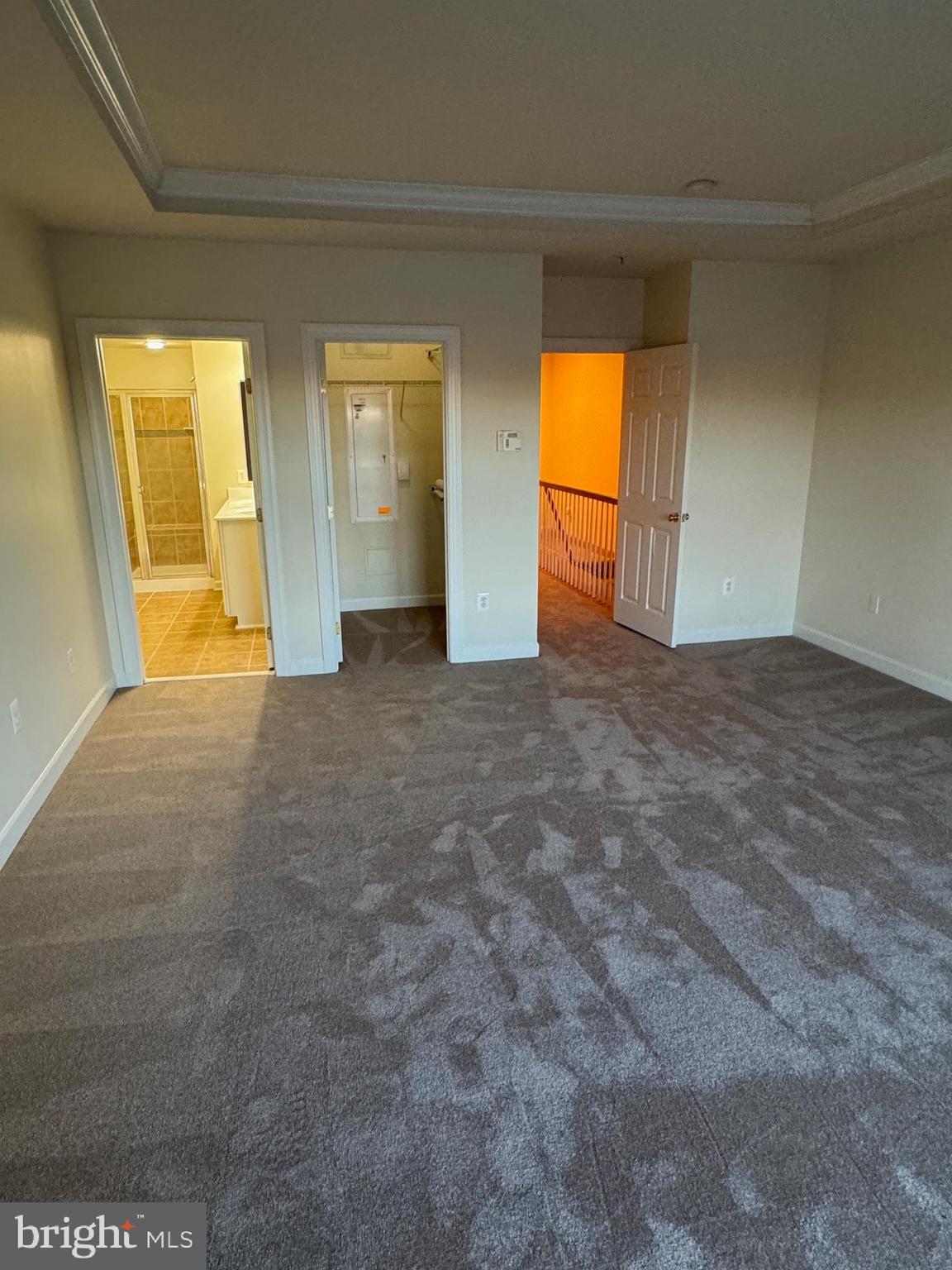 VILLAGES OF URBANA - Residential Lease