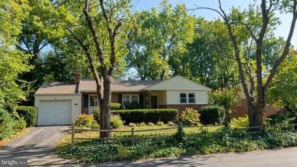 4700 8TH RD S, ARLINGTON, VA 22204 - Image b8e869e58b6bef7372f87e14de845708/4205824844