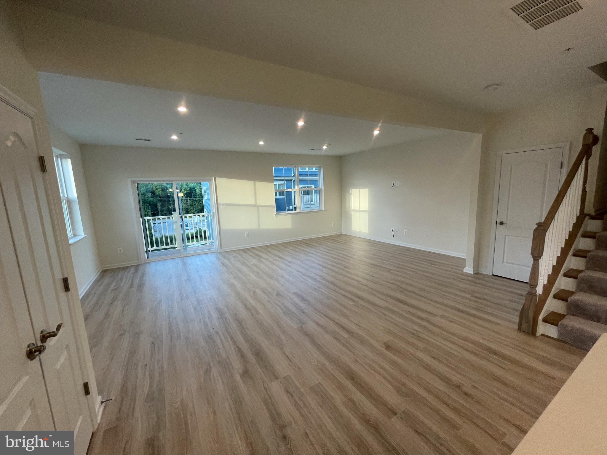 PARKSIDE - Residential