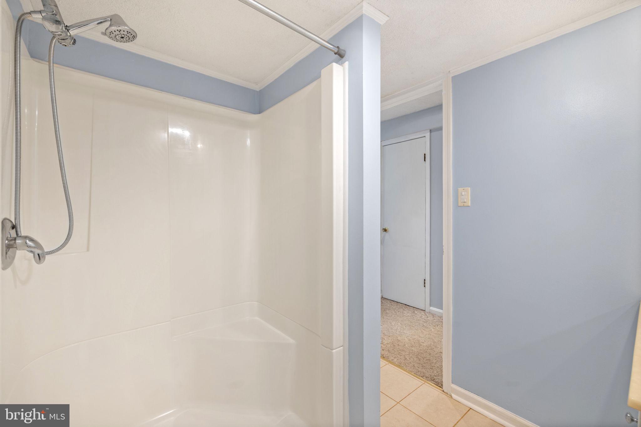 RIDGEFIELD - Residential