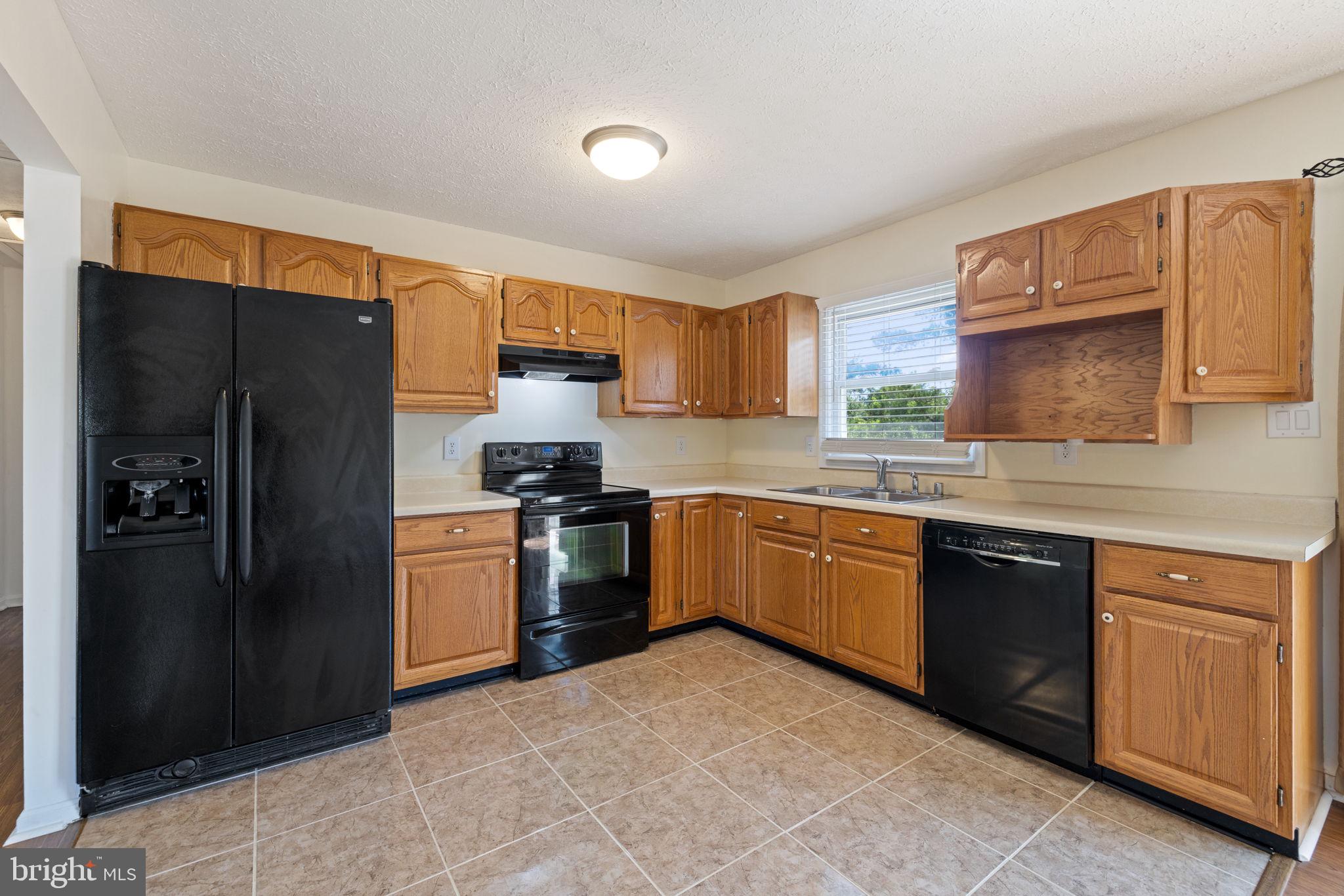 RIDGEFIELD - Residential