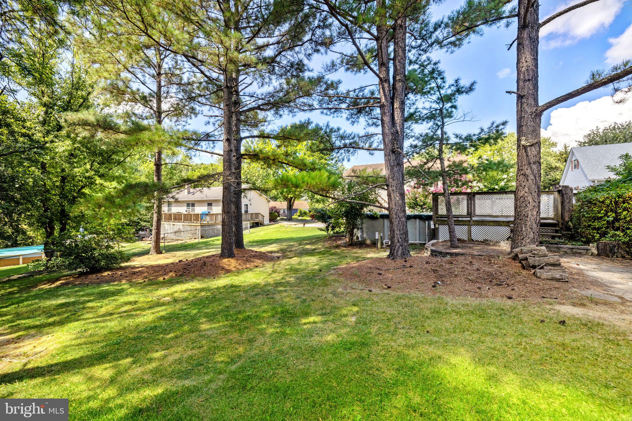 RIDGEFIELD - Residential