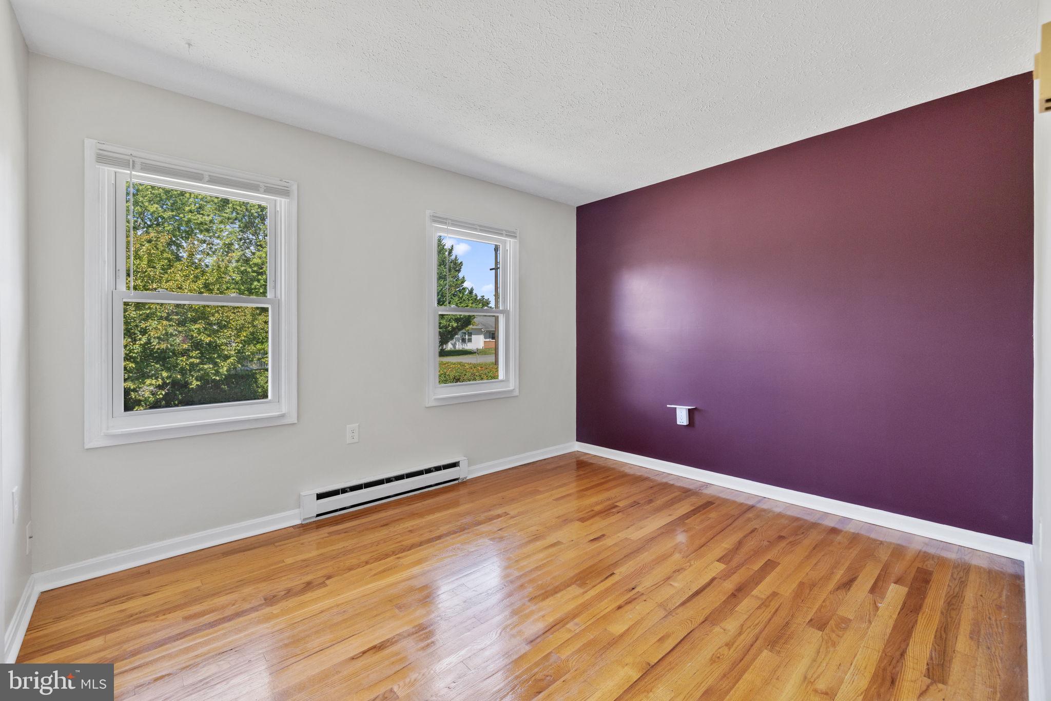 RIDGEFIELD - Residential