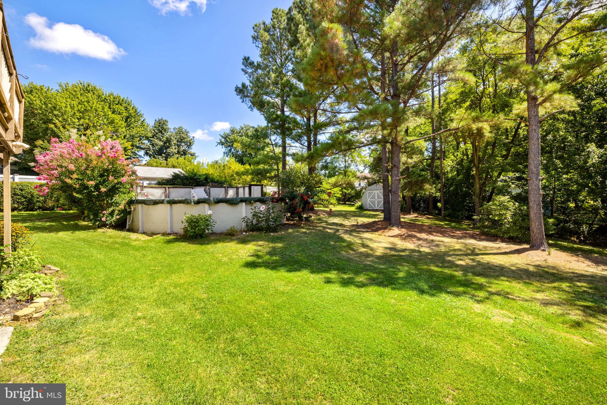 RIDGEFIELD - Residential