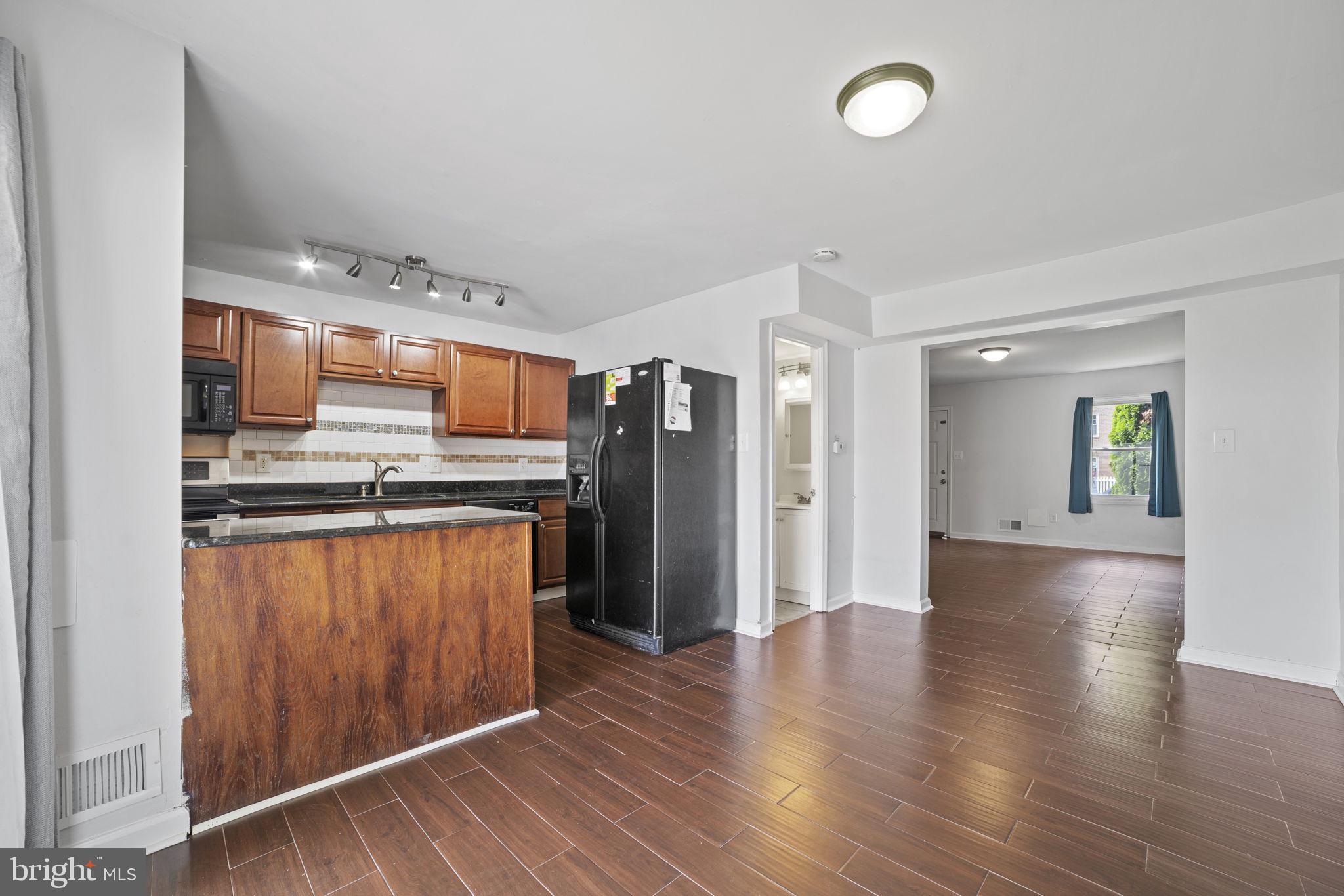 GEORGETOWN SOUTH - Residential Lease