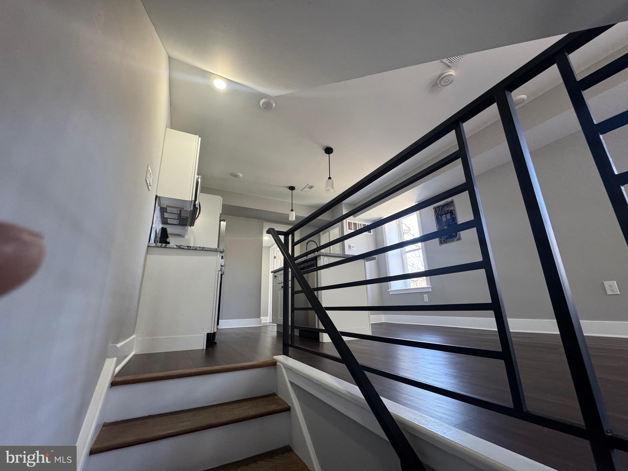 ELKINS PARK - Residential Lease