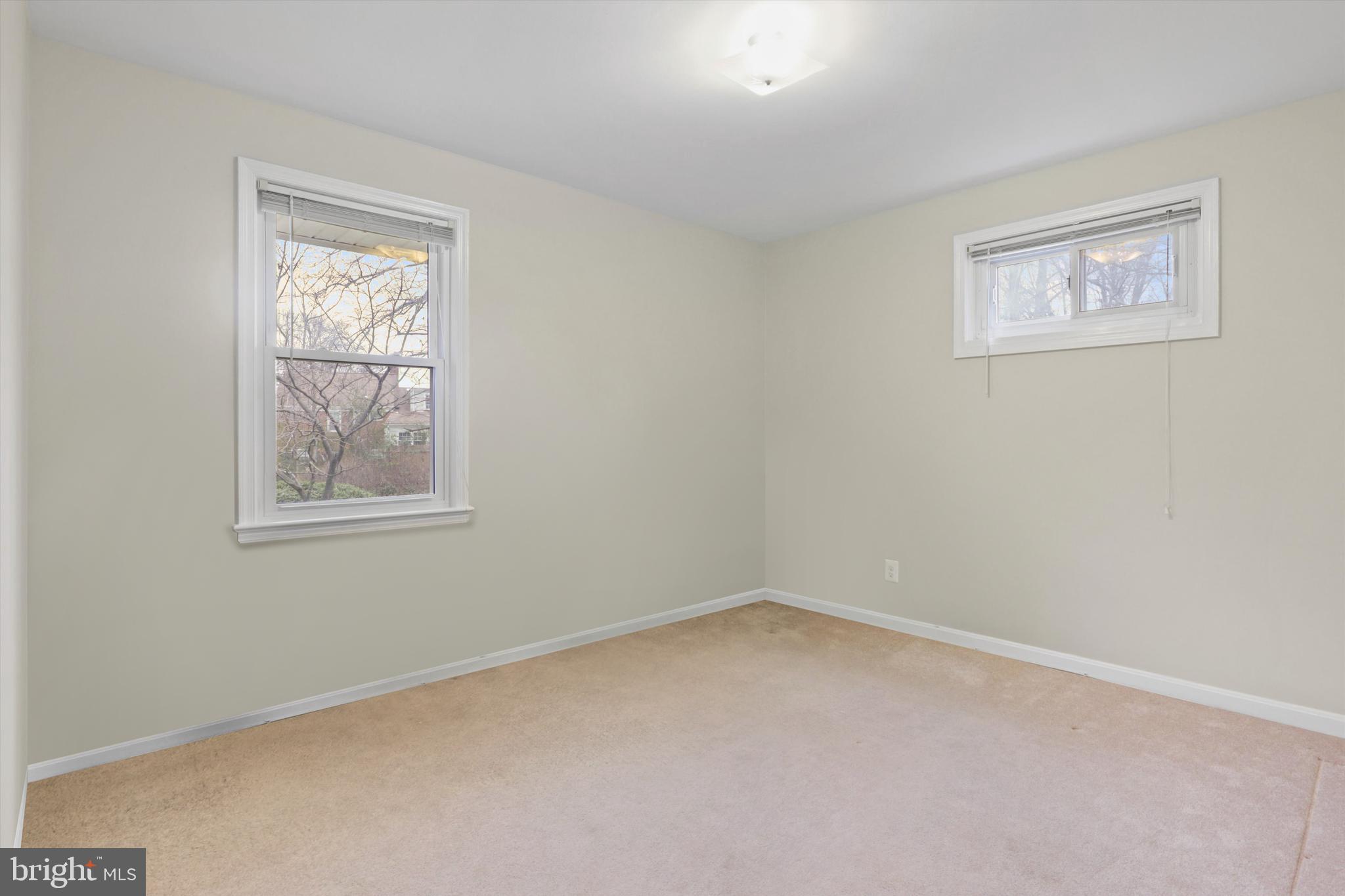 CEDAR CREST - Residential