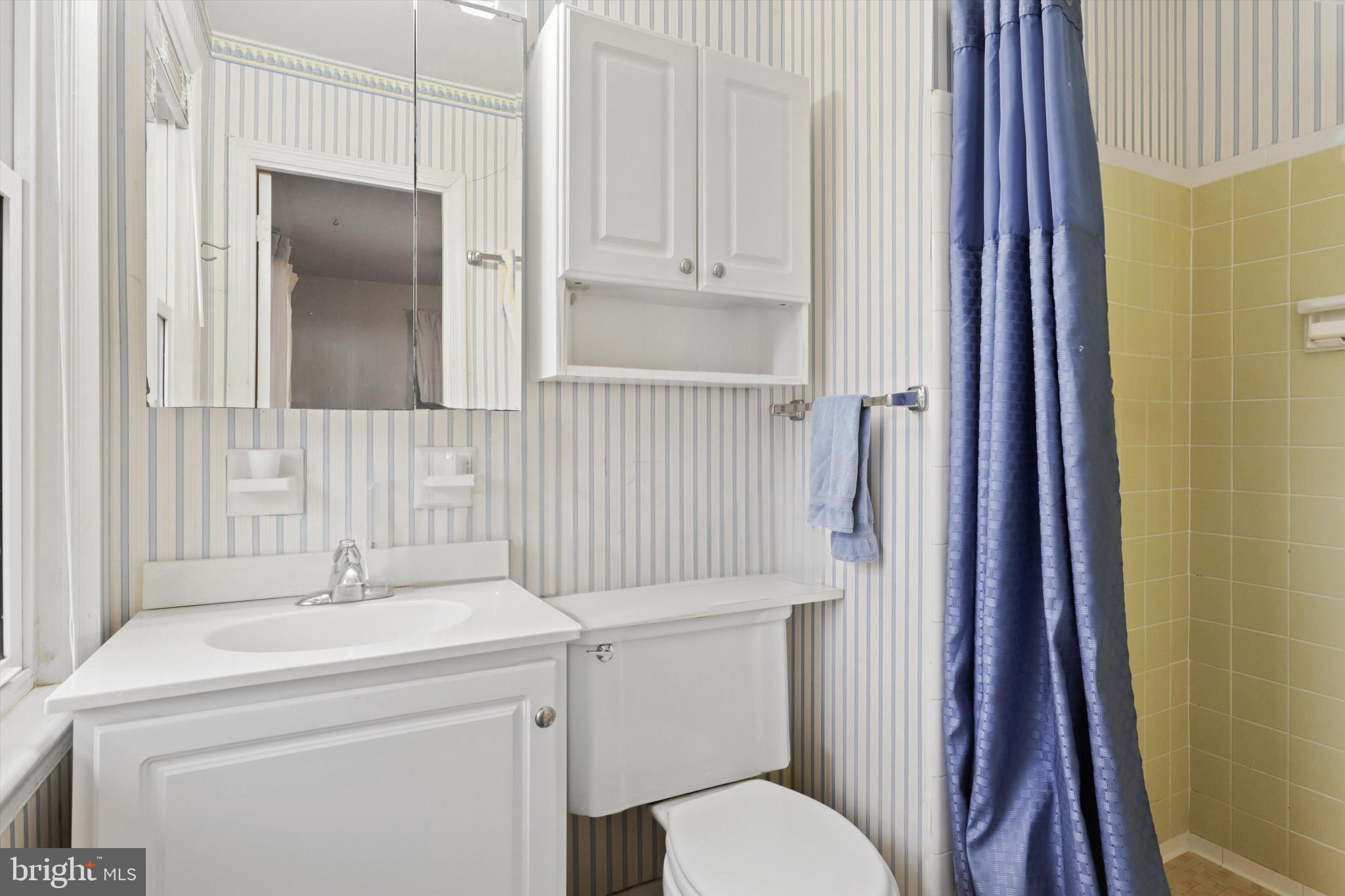 CEDAR CREST - Residential