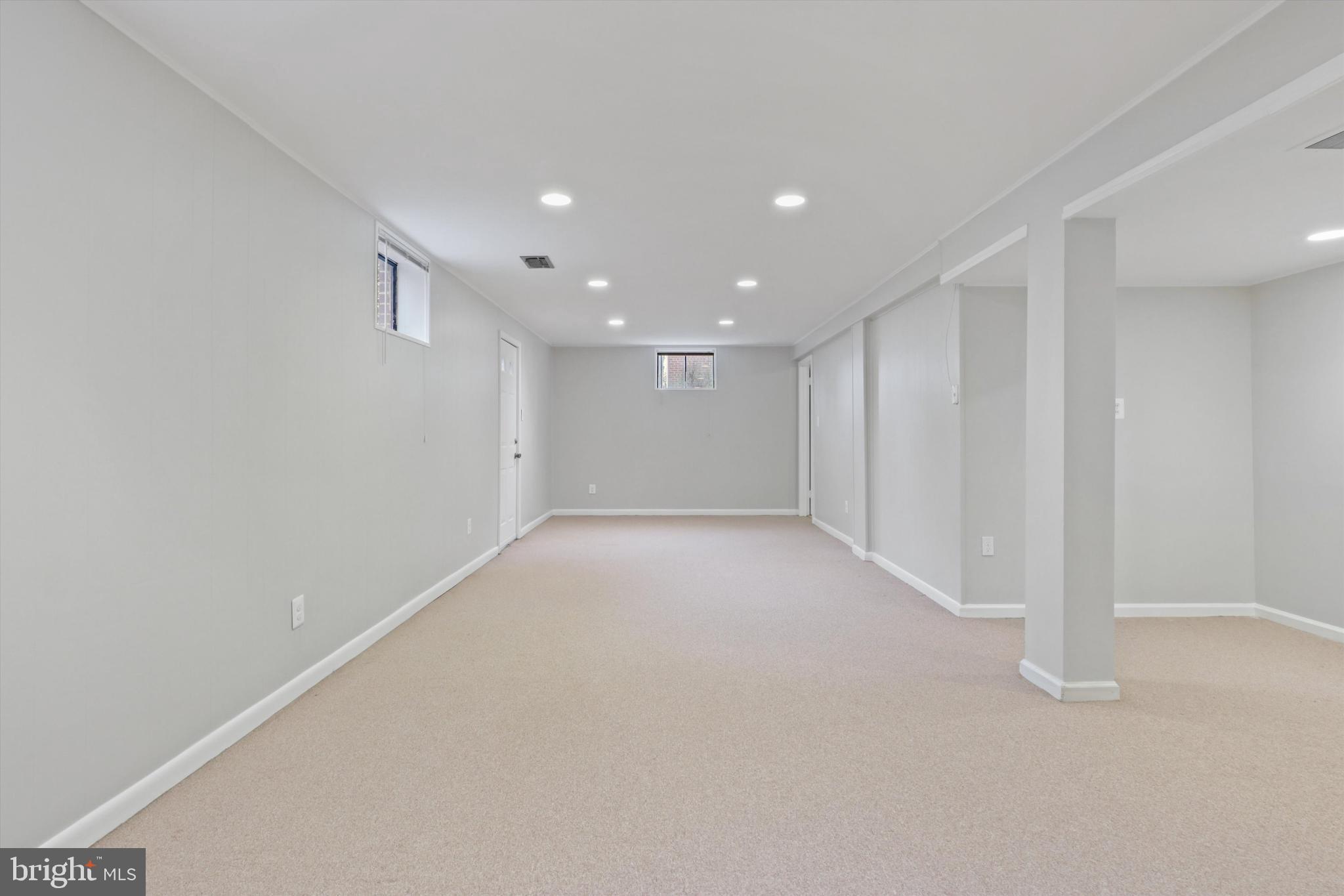 CEDAR CREST - Residential