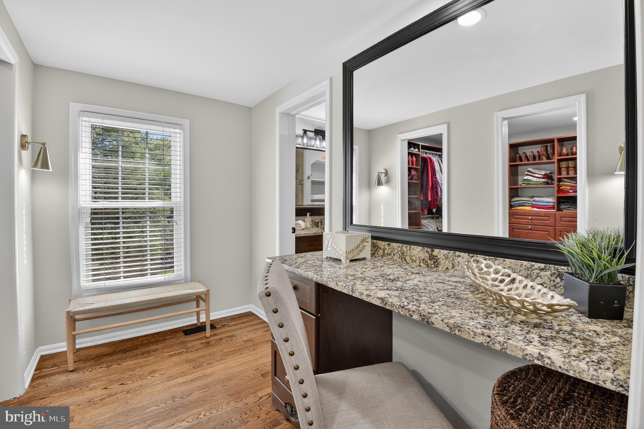 POTOMAC CHASE - Residential