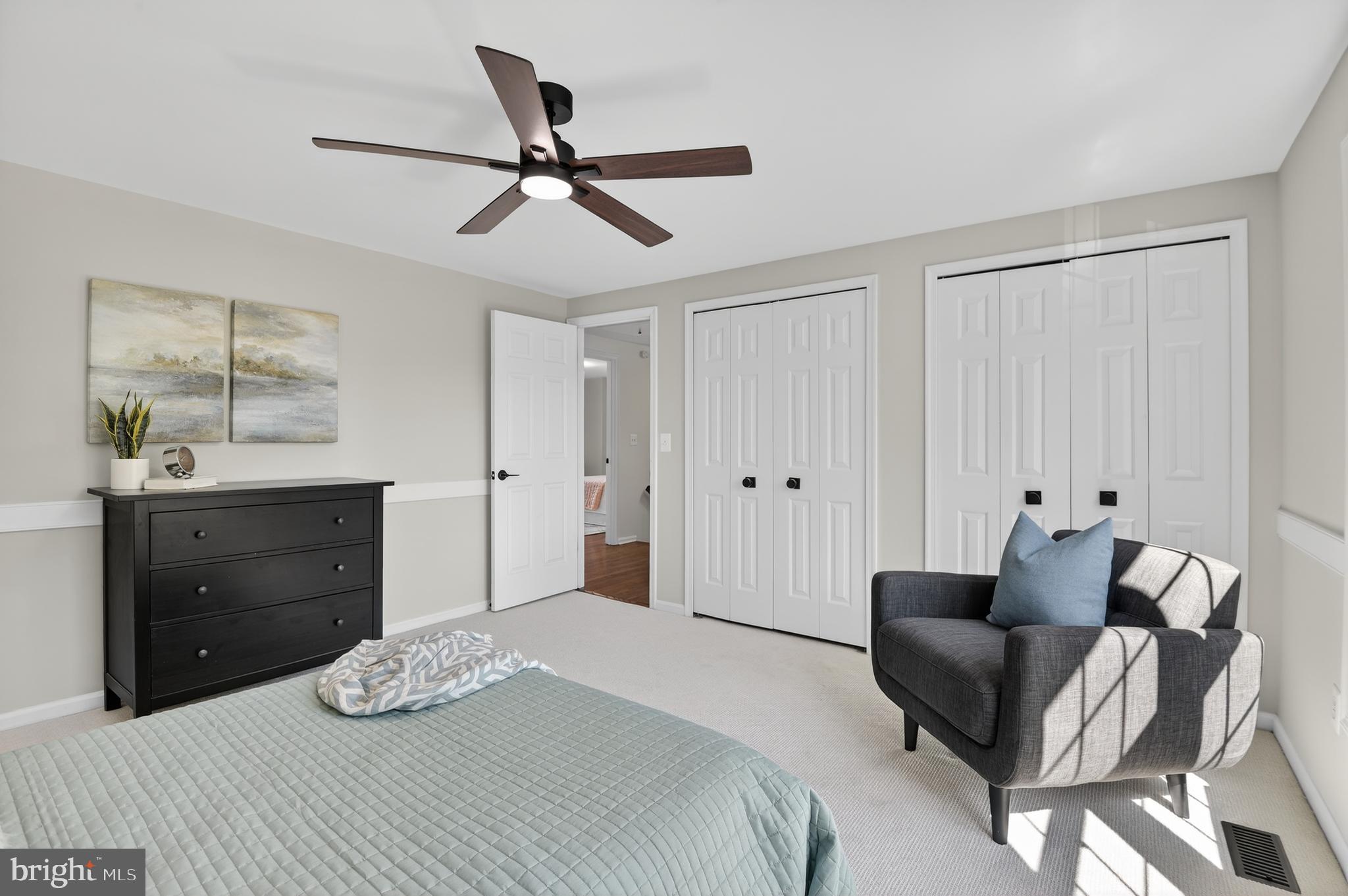 POTOMAC CHASE - Residential