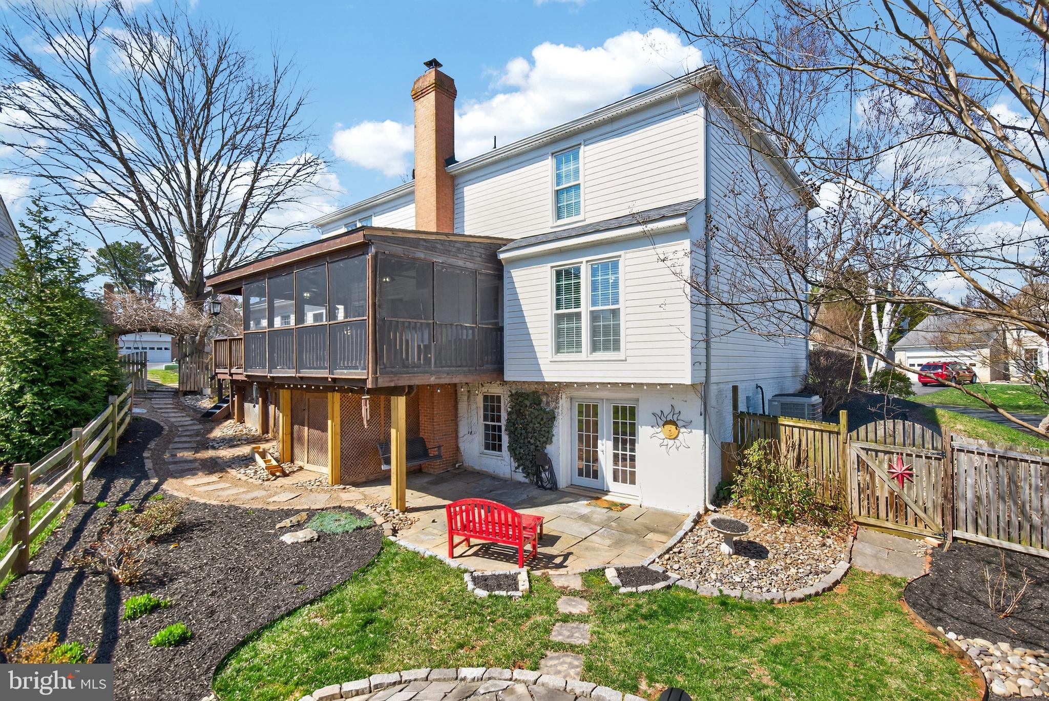 POTOMAC CHASE - Residential