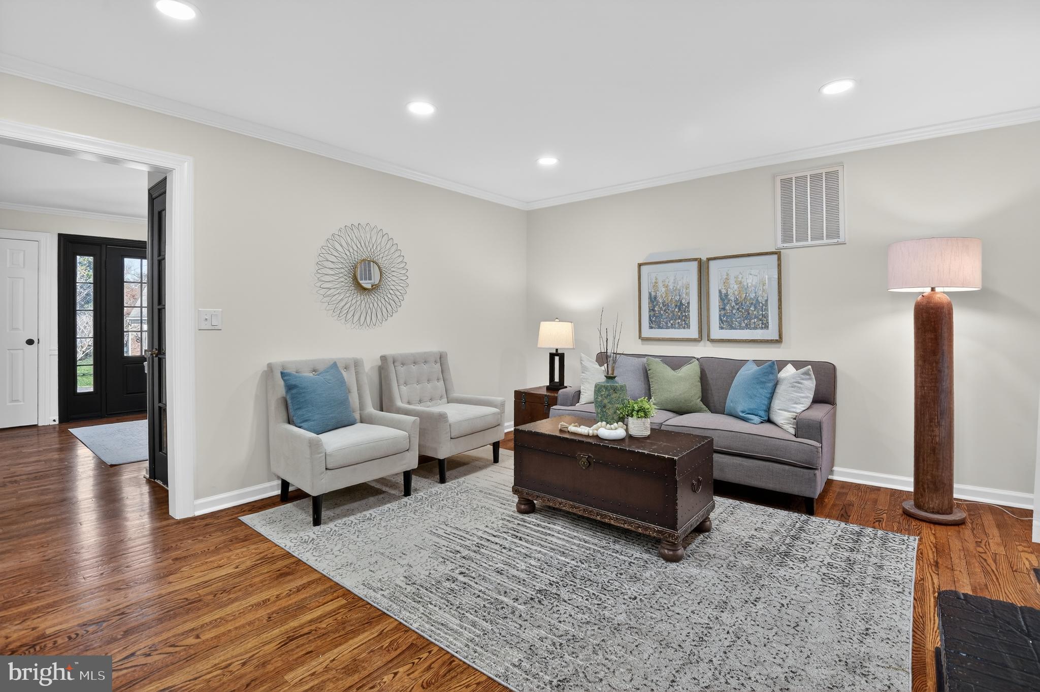 POTOMAC CHASE - Residential