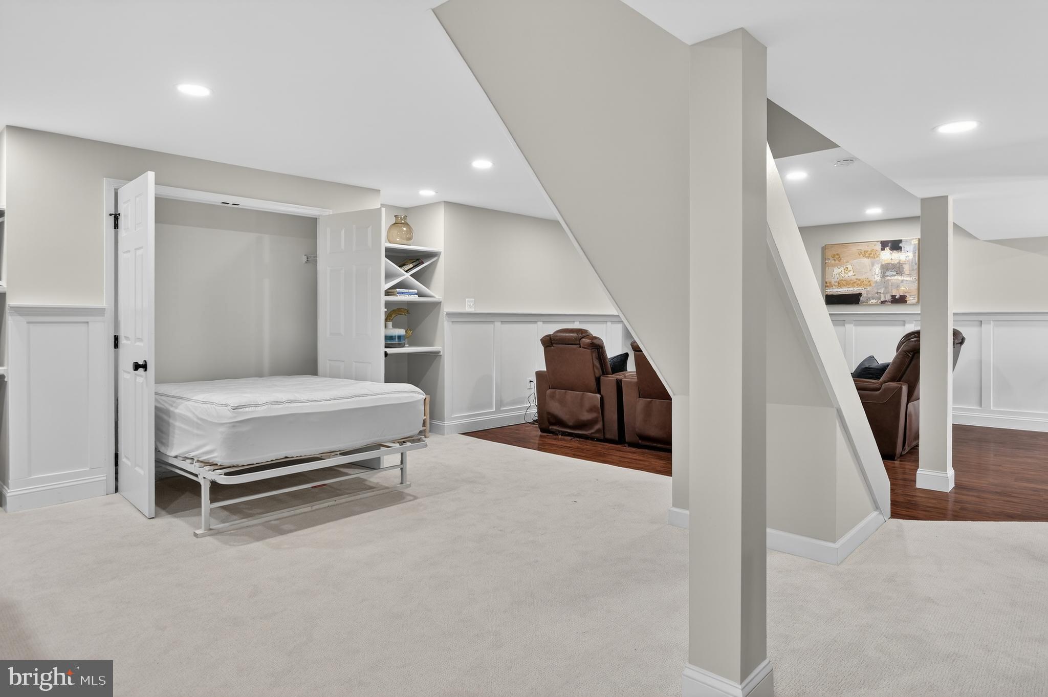 POTOMAC CHASE - Residential