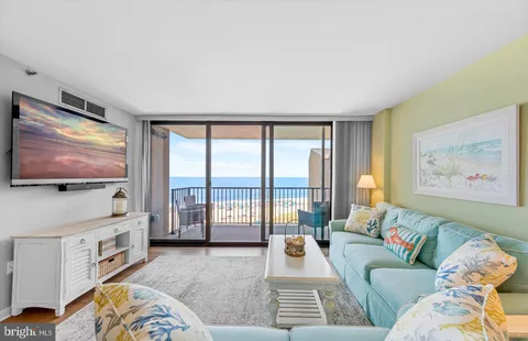 802 Harbour House Road Unit 802, Bethany Beach, DE 19930 - MLS#: DESU2078490