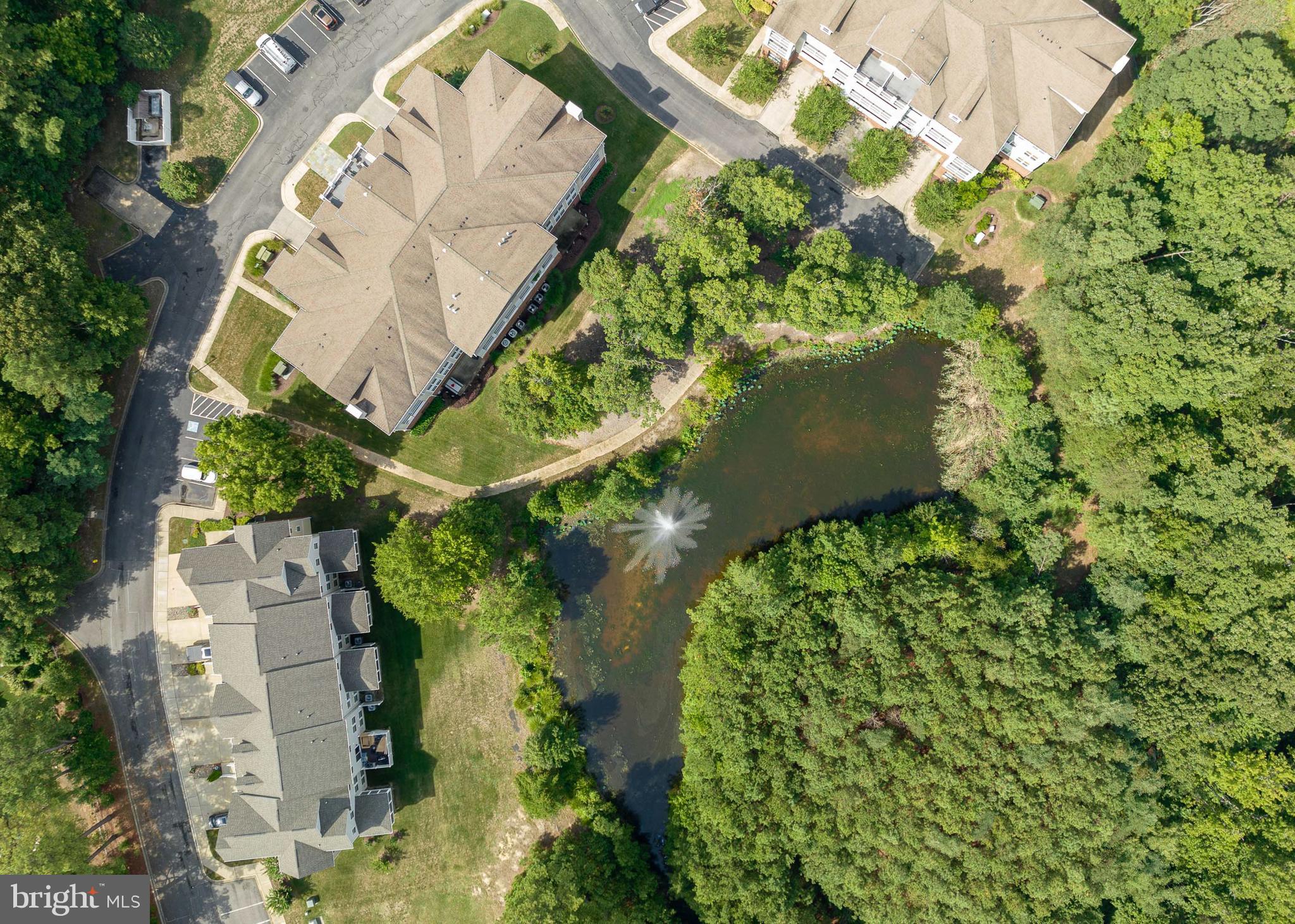 OYSTER BAY CONDOMINIUMS - Residential