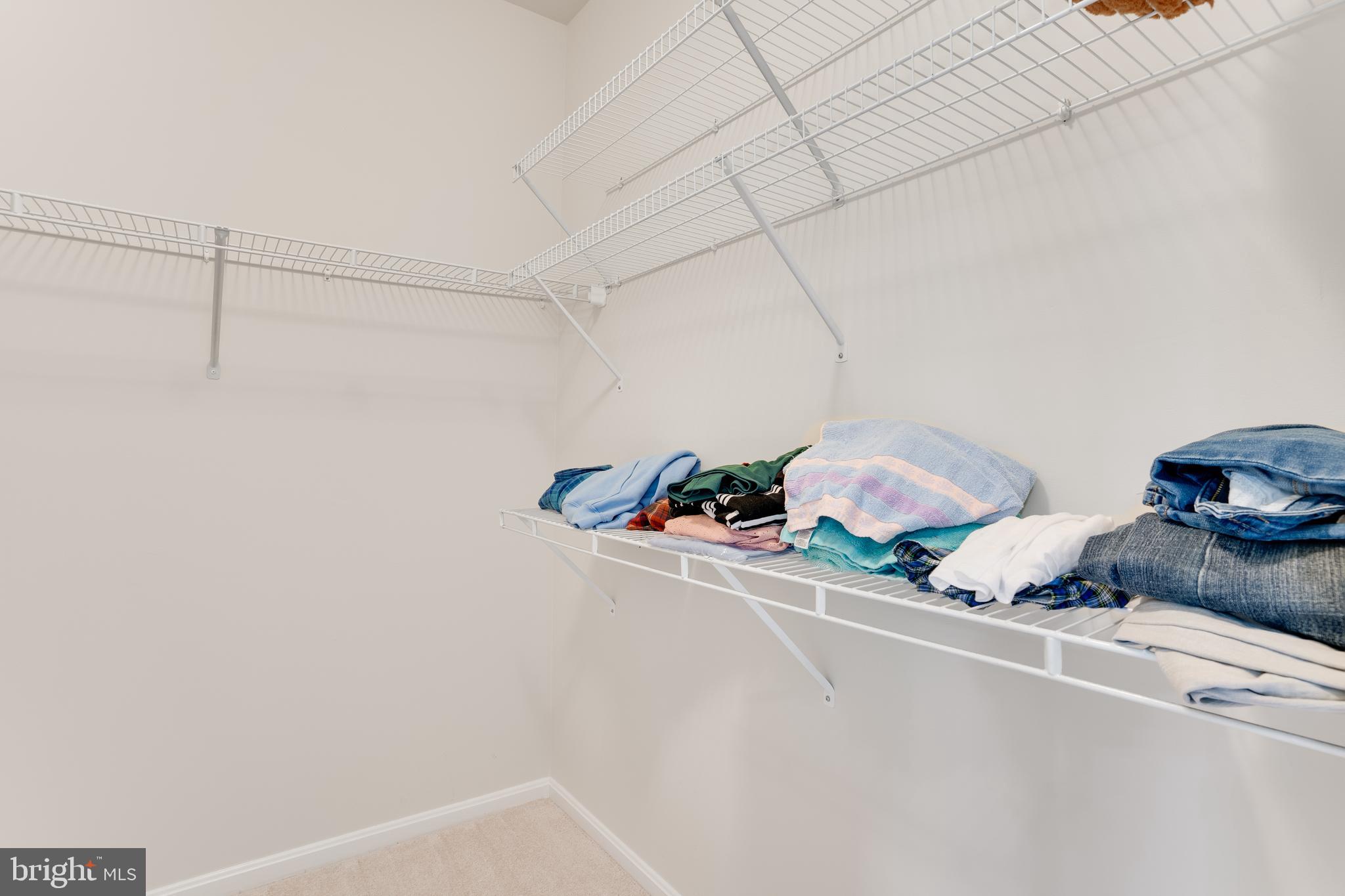 OYSTER BAY CONDOMINIUMS - Residential