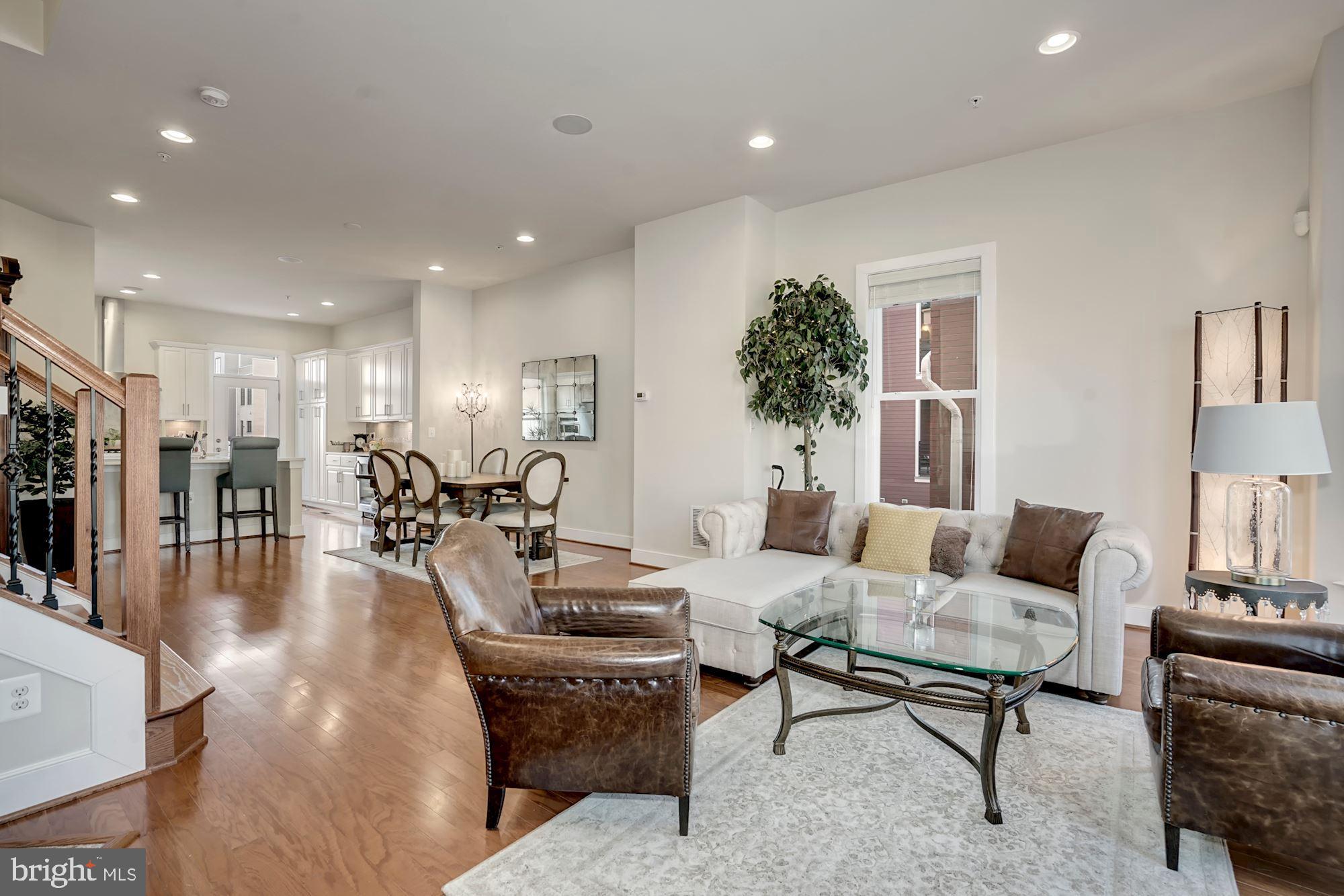 POTOMAC YARD - Residential Lease