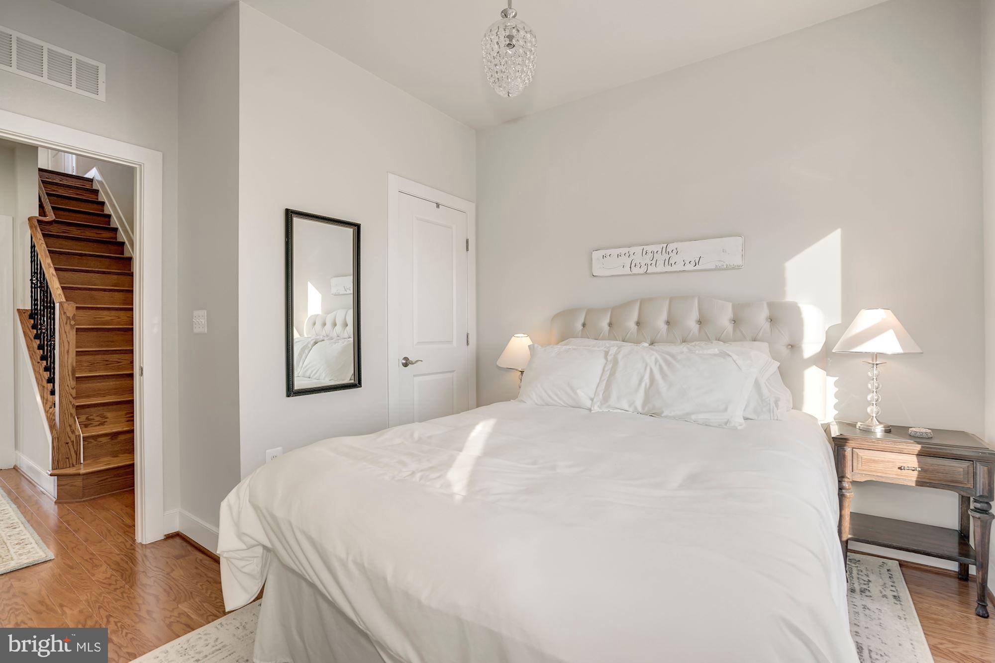 POTOMAC YARD - Residential Lease