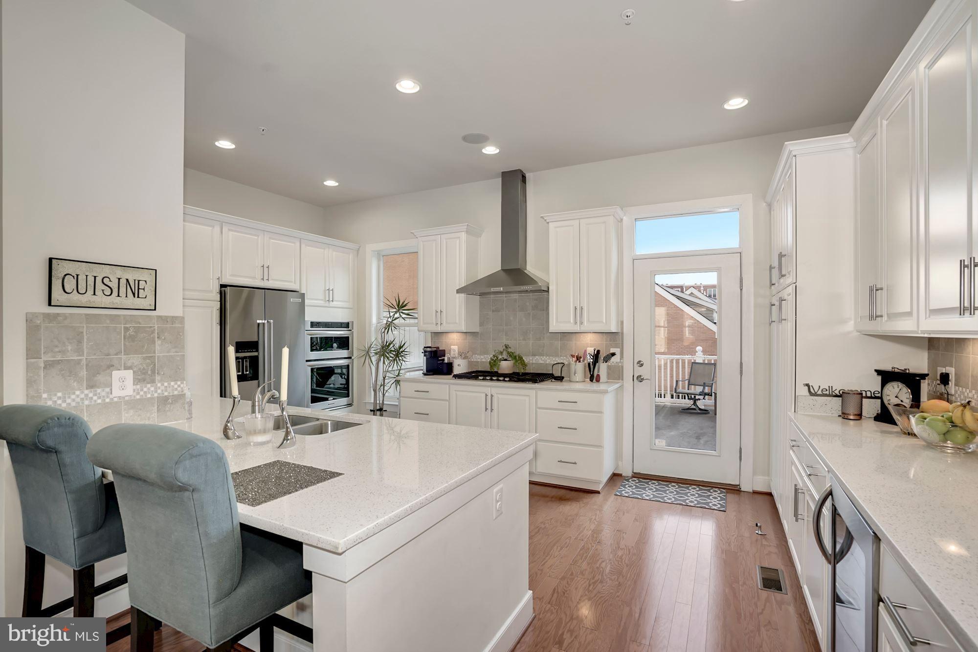 POTOMAC YARD - Residential Lease