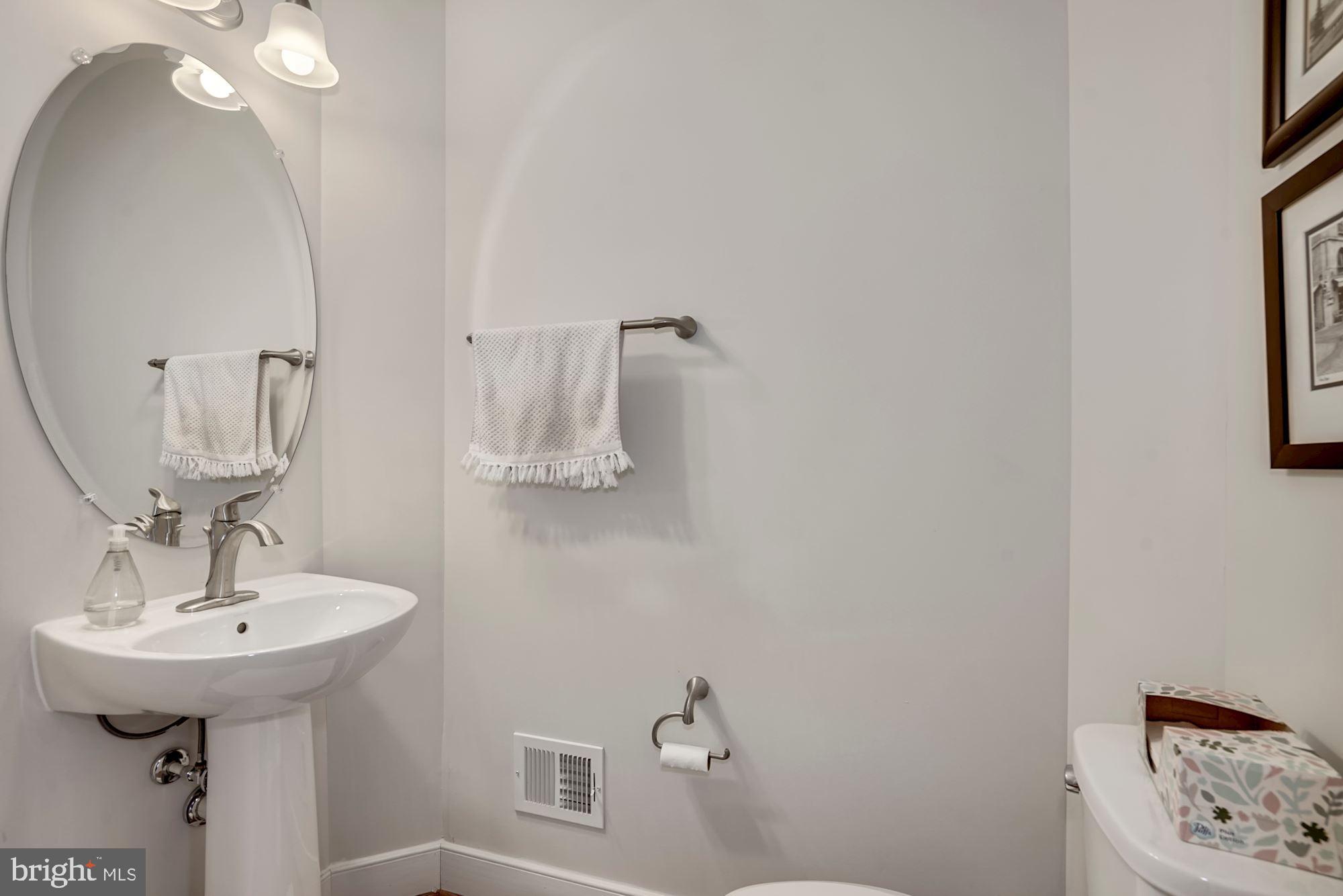 POTOMAC YARD - Residential Lease