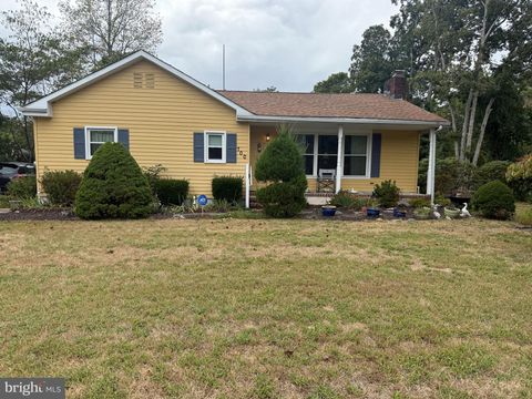 Photo of 700 Magnolia Avenue, MILLVILLE, NJ 08332 (MLS # NJCB2026378)