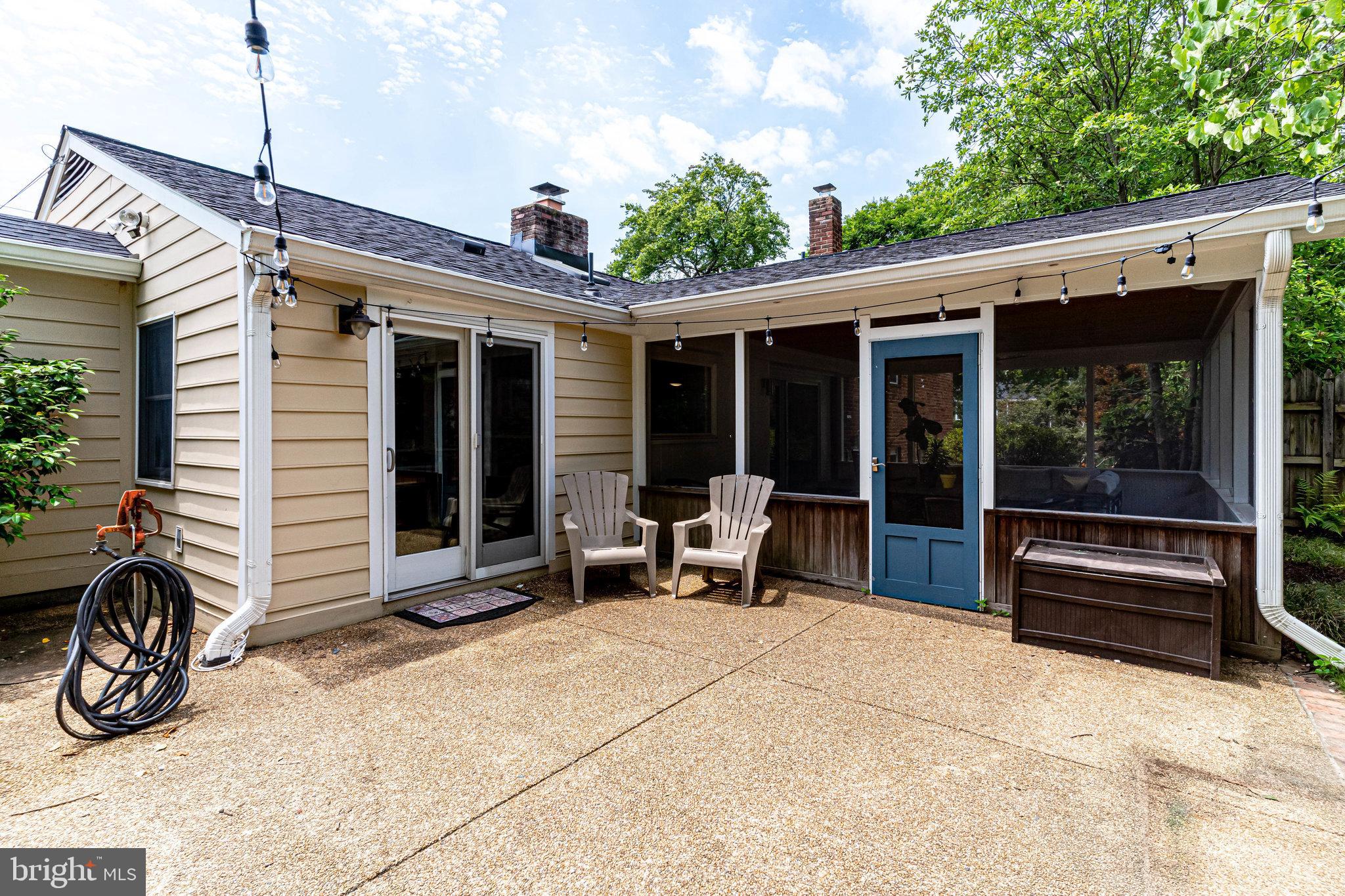 WEST SPRINGFIELD - Residential