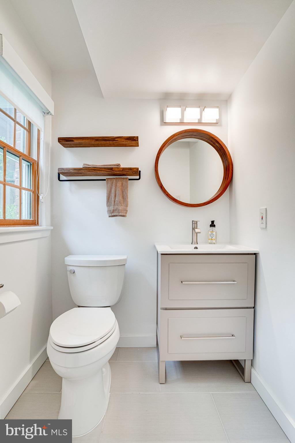 WEST SPRINGFIELD - Residential