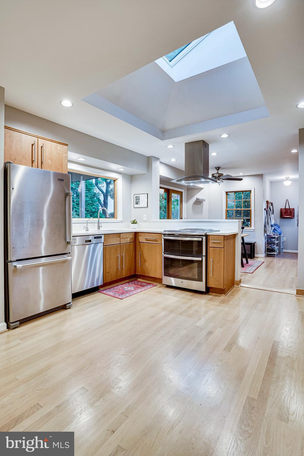 WEST SPRINGFIELD - Residential