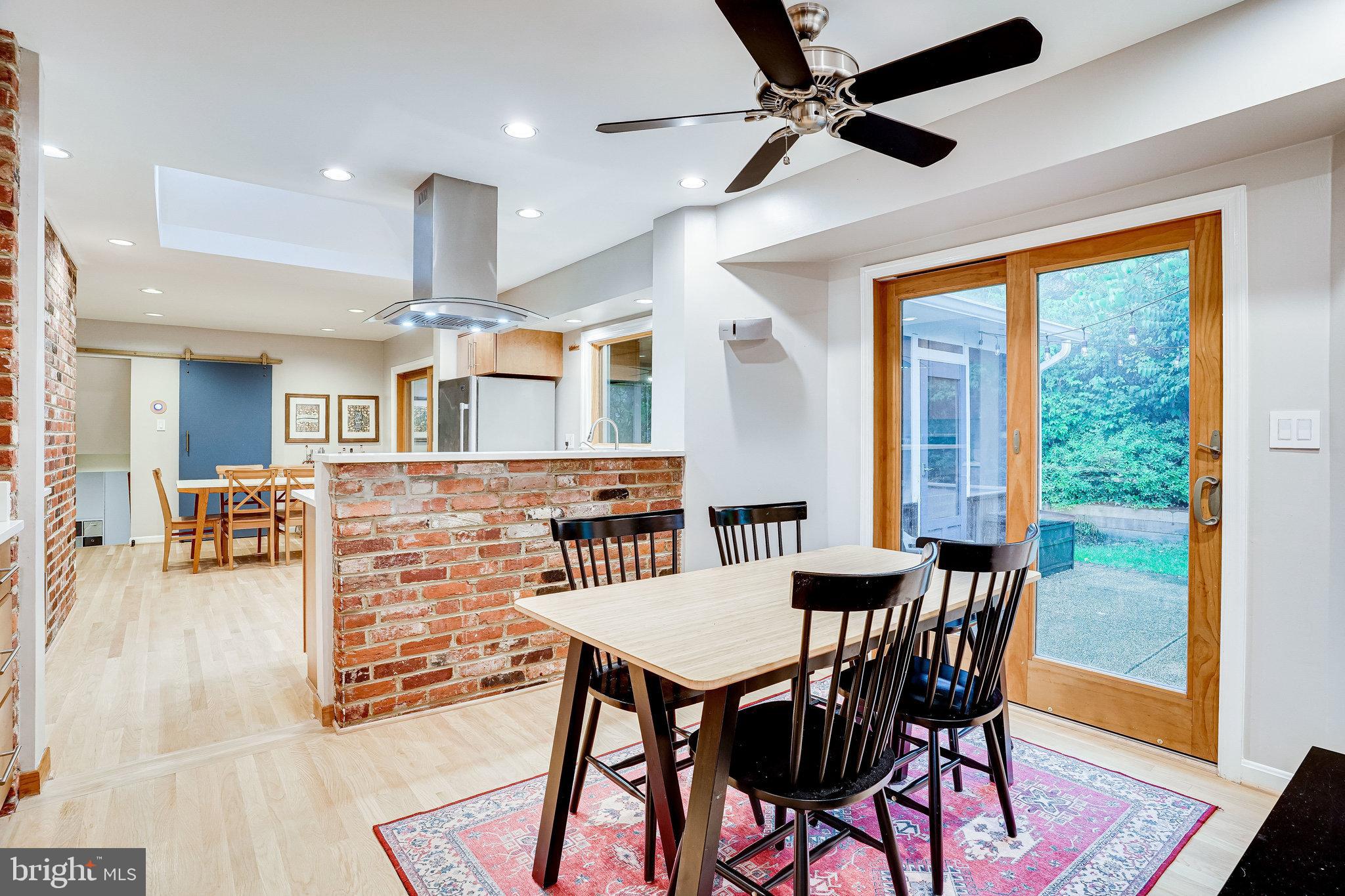 WEST SPRINGFIELD - Residential