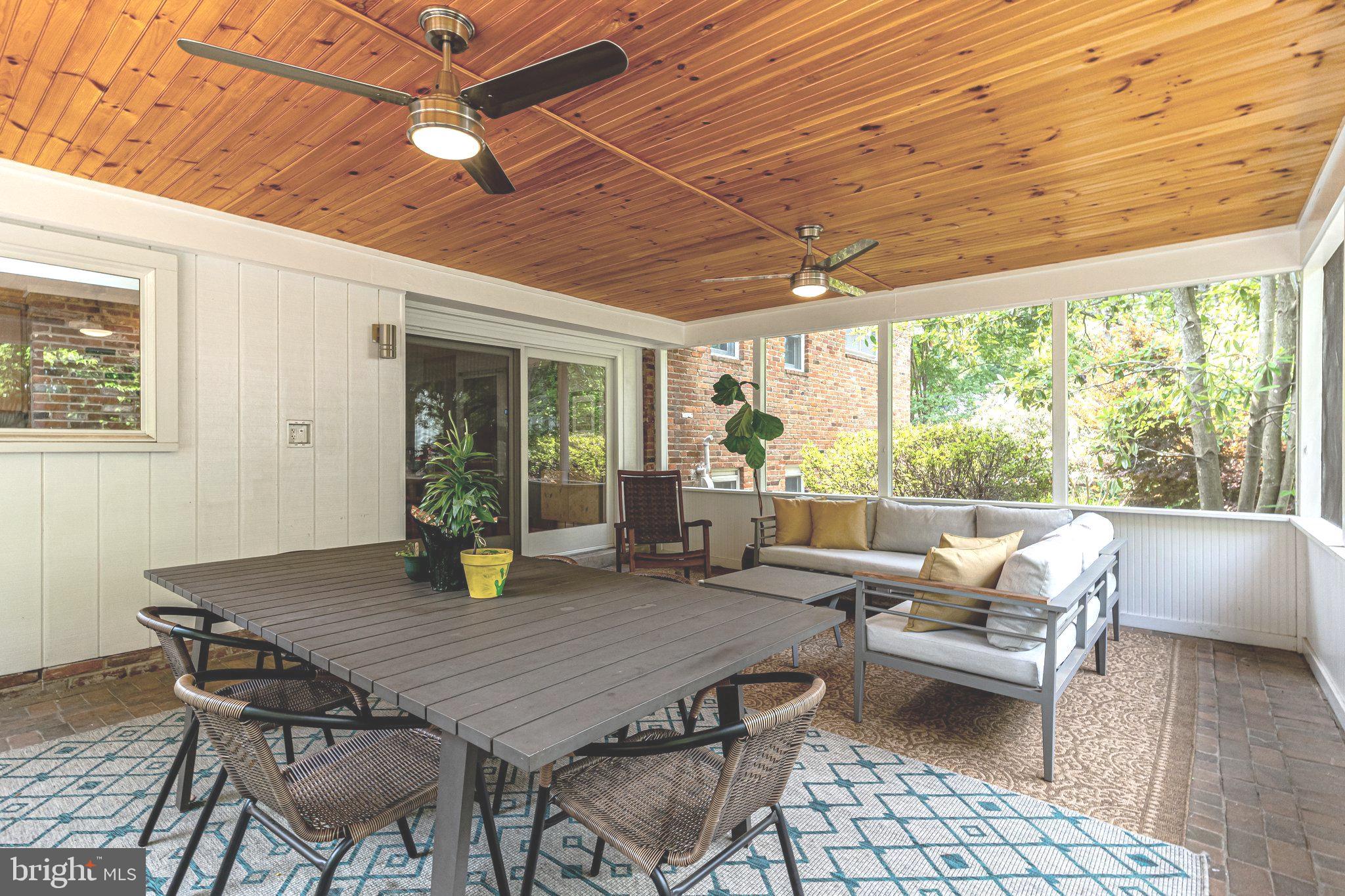 WEST SPRINGFIELD - Residential