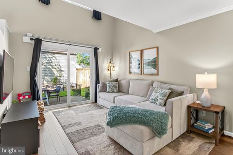 7206 LAVENDER LANE SPRINGFIELD VA 22150