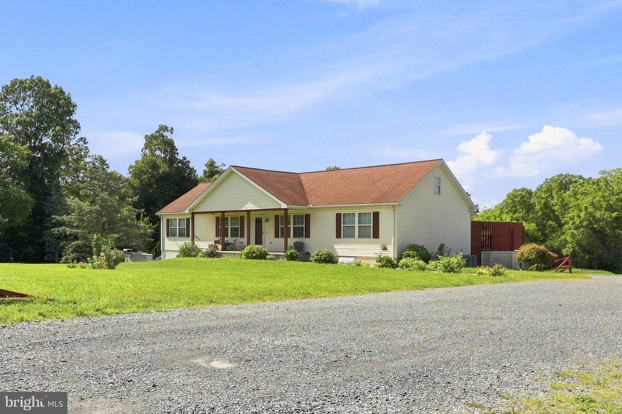 960 MOUNT GRETNA ROAD