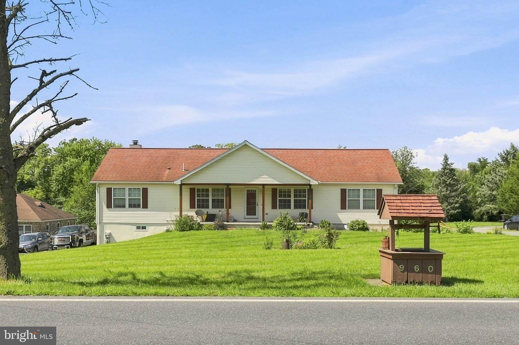 960 MOUNT GRETNA ROAD